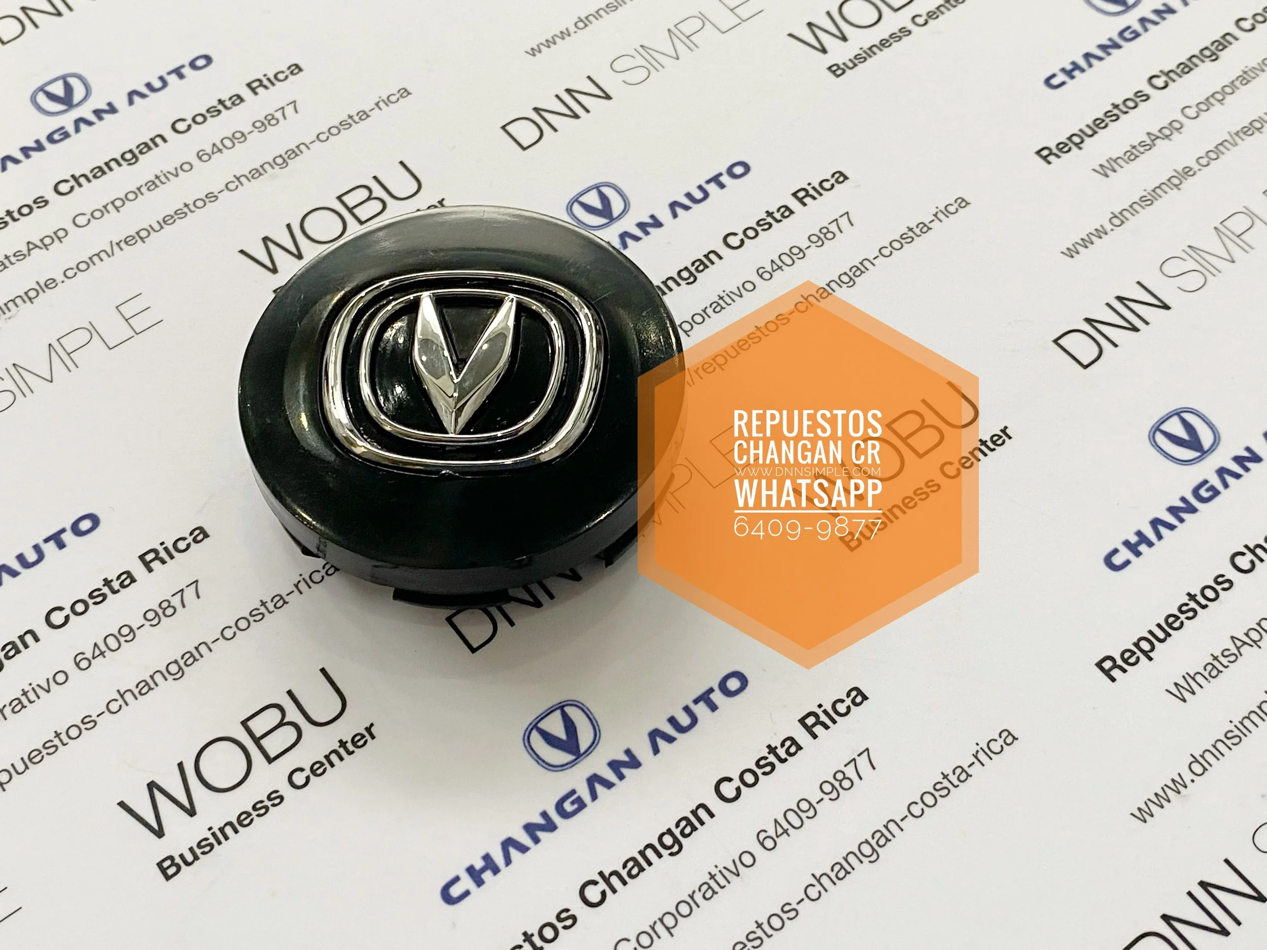 41 Copa centro aro Negro Logo Cromo 63 Hunter.JPG