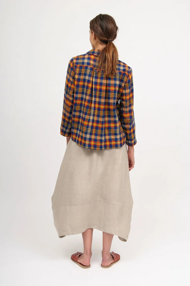 EKA_Fennel_Skirt_Natural_Dune_Shirt_5.jpg