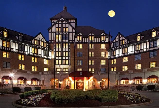 Hotel_Roanoke_22c8b5ac-c62d-4812-89cf-7d5f55fc7f50.jpg