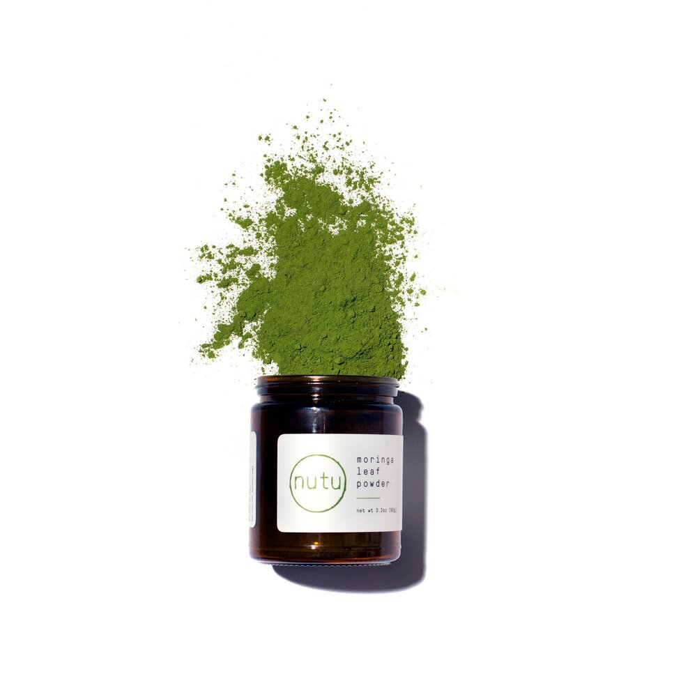 3 oz moringa powder jar, vibrant green moringa leaf powder