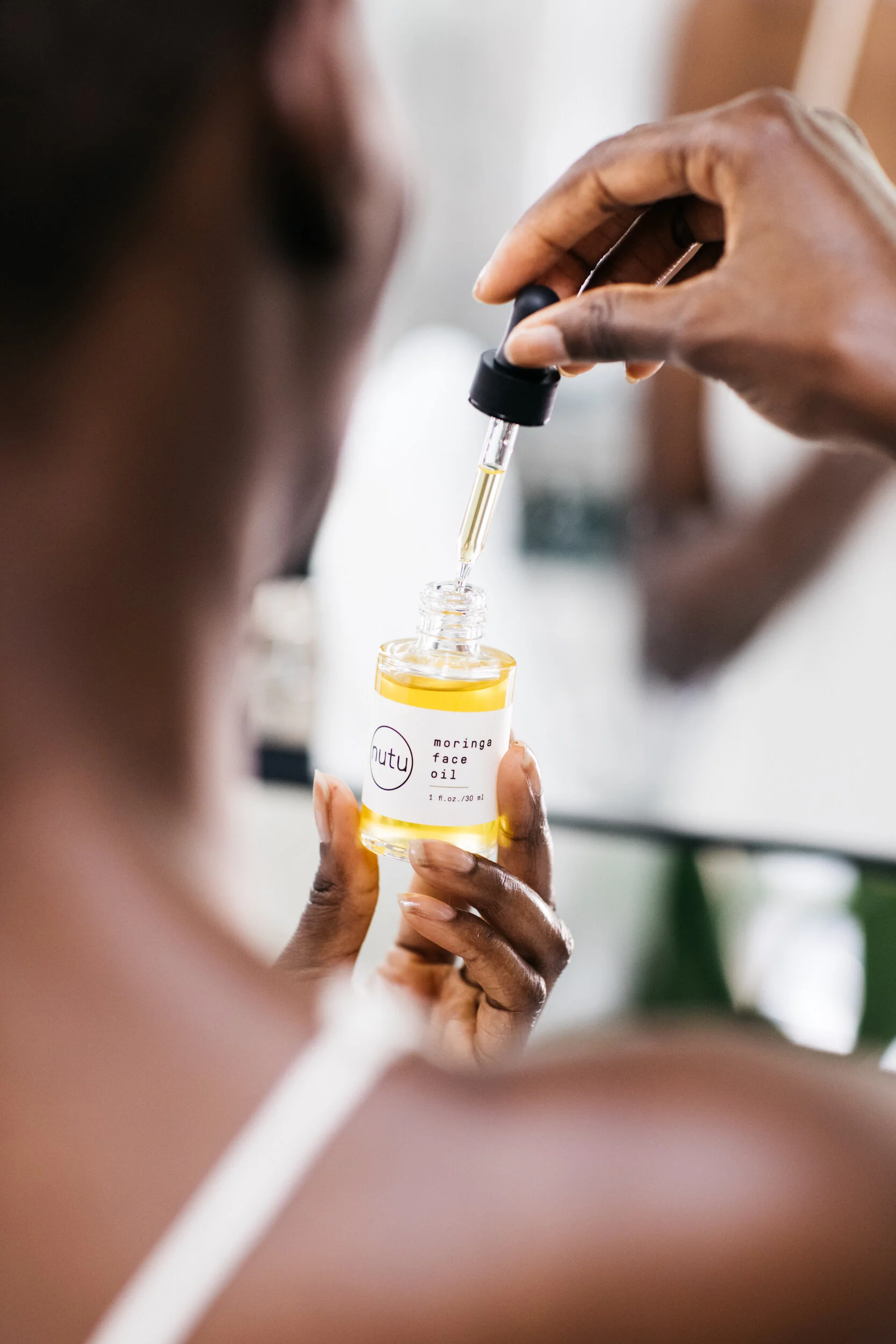 Particles in your moringa oil ? Rejoice !