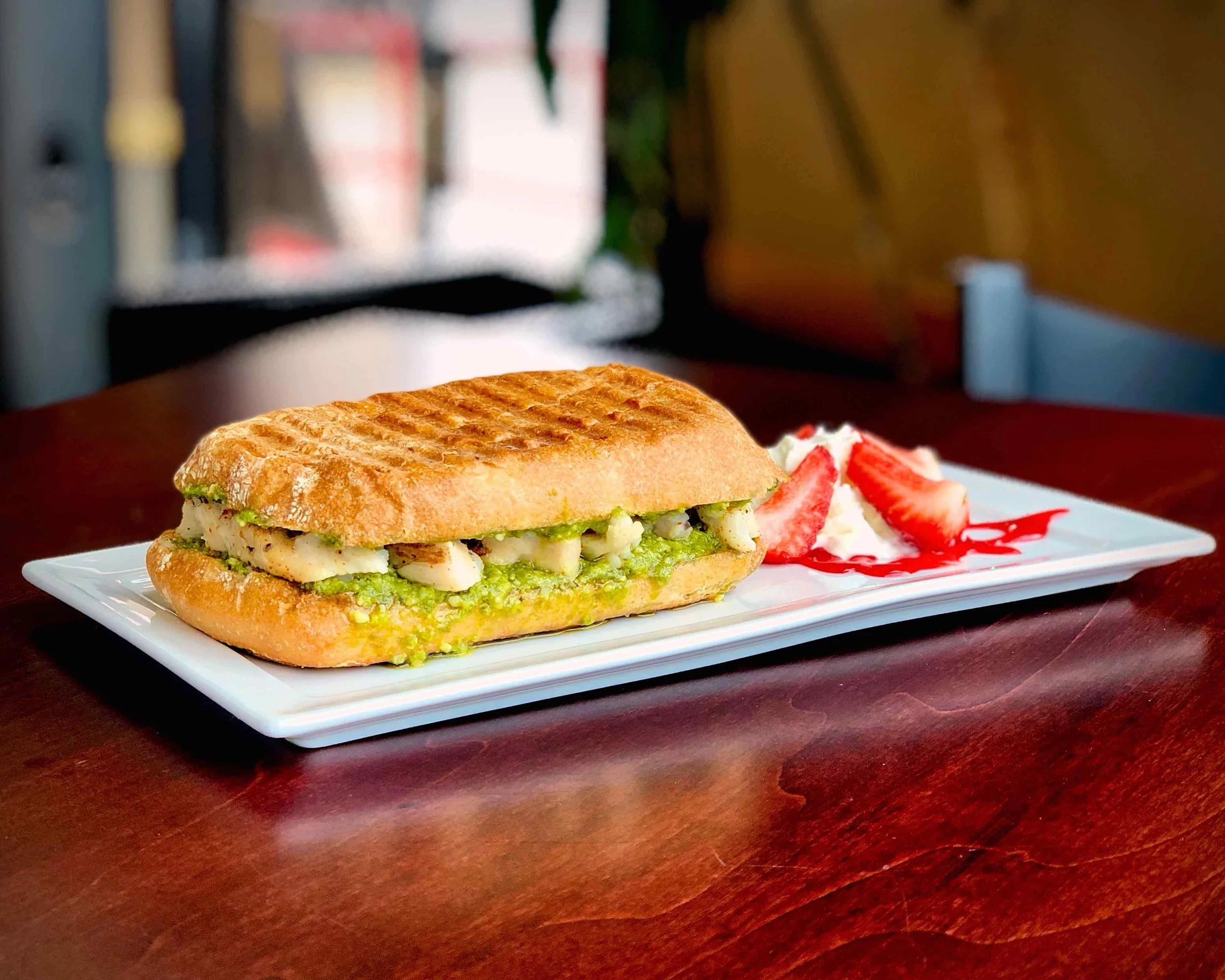 12PestoChickenPanini01Tiny.jpg