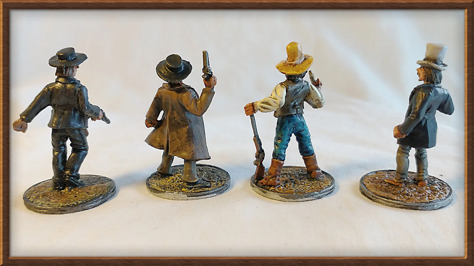 oldwestminis_01_back.jpg