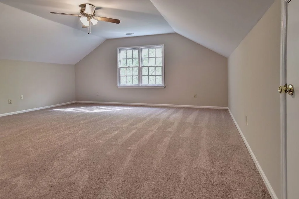 BONUS ROOM.jpg