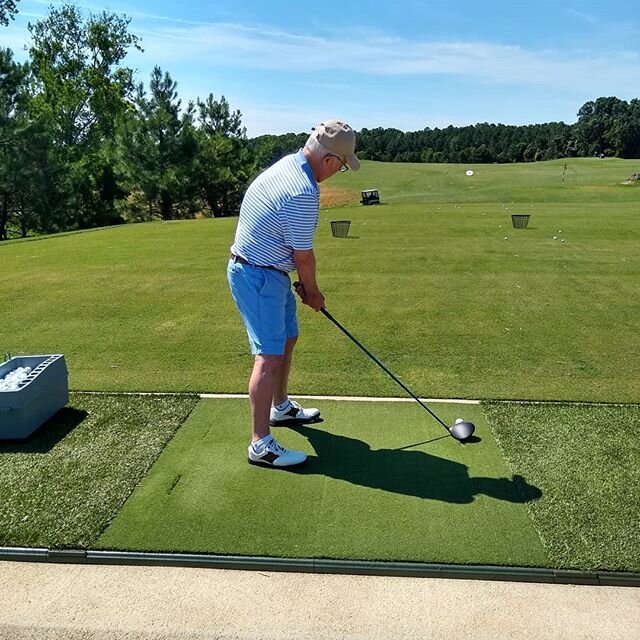 What a finish! 🏌️&zwj;♂️ Click through to see this great looking swing from one of our newer adaptive golfers. A small set up change and he was bombing it 💣 
#adaptivegolfer #adaptivegolf #inspirationgolf #rangeday #Raleigh #nonprofitorganization #