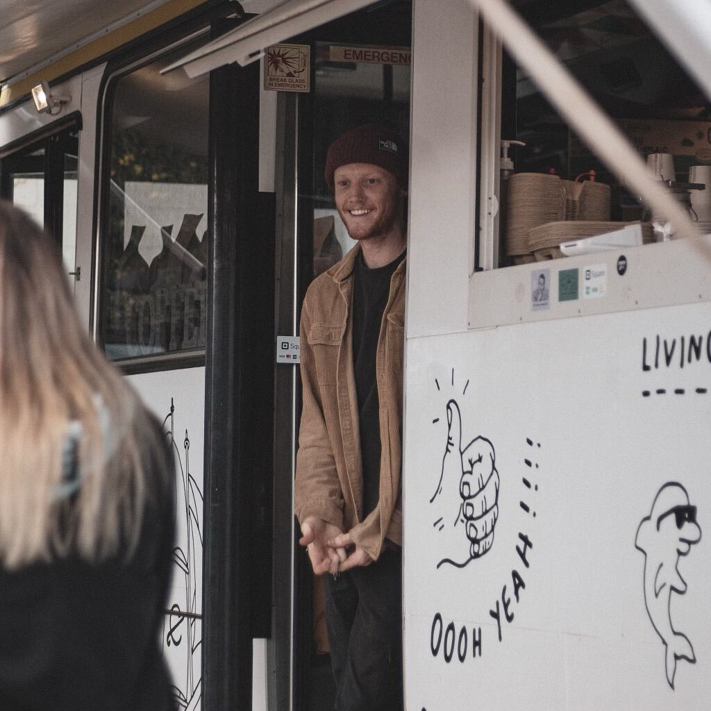 All smiles as we&rsquo;re open tomorrow for the Queens Birthday Public Holiday. 
See you from 7am 😁
&bull;
&bull;
&bull;
#bussymcbusfacecoffee #specialtycoffee #commonfolkcoffee #publicholiday #mobilecoffee #wintersday #coffeeaddict #coffelover #whi