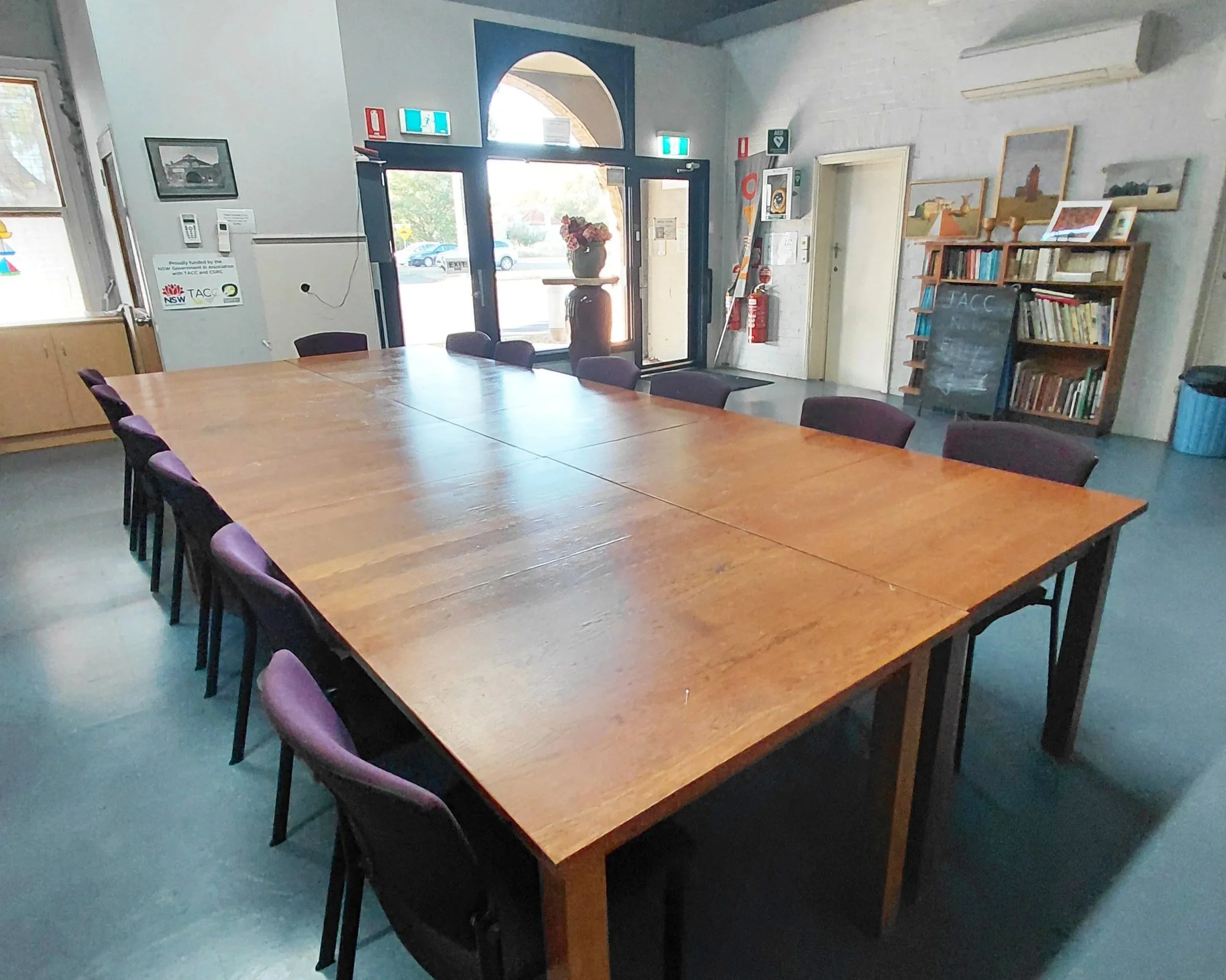 Meeting+Room.jpg