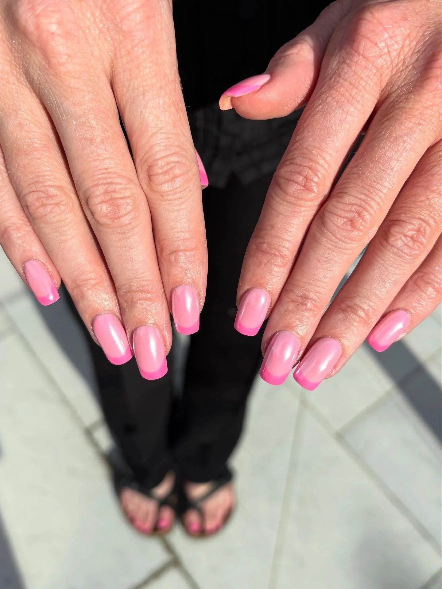 A few goodies from recent days for your inspiration 🫶🏼

#nailart #instanails #gelnails #buildergel #stheliers #aucklandnails #instagood #nailsnz #nailtech #biab #cateye #chromenails #holidaynails