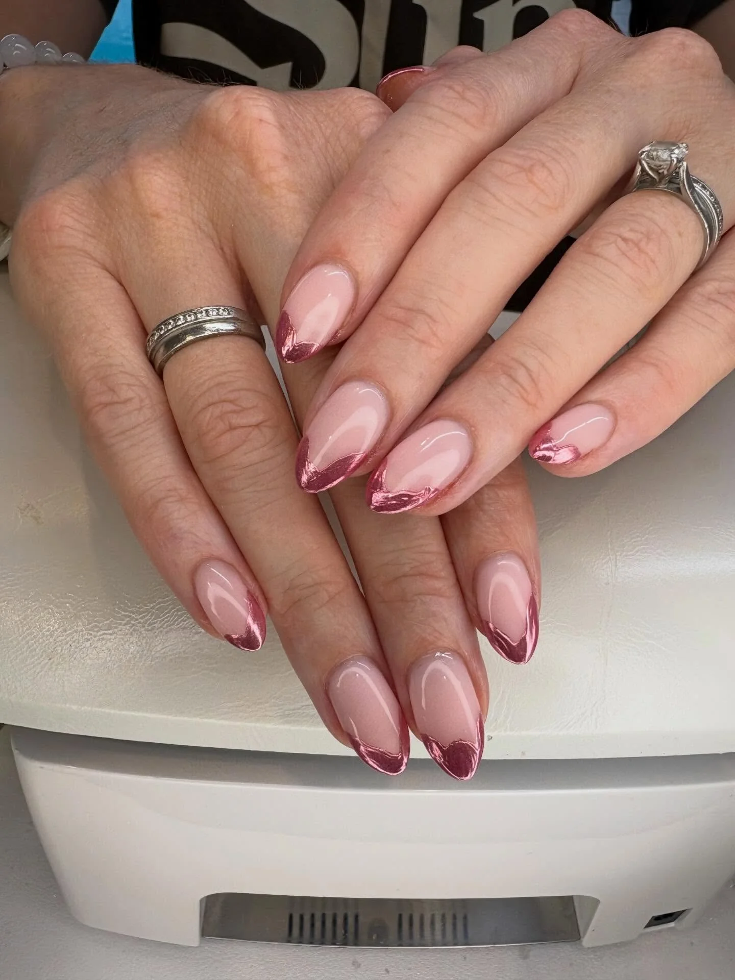 Some inspo for your Sunday 🤍  #nailsnailsnails #nailinspo #nailart #stheliers #nailartist