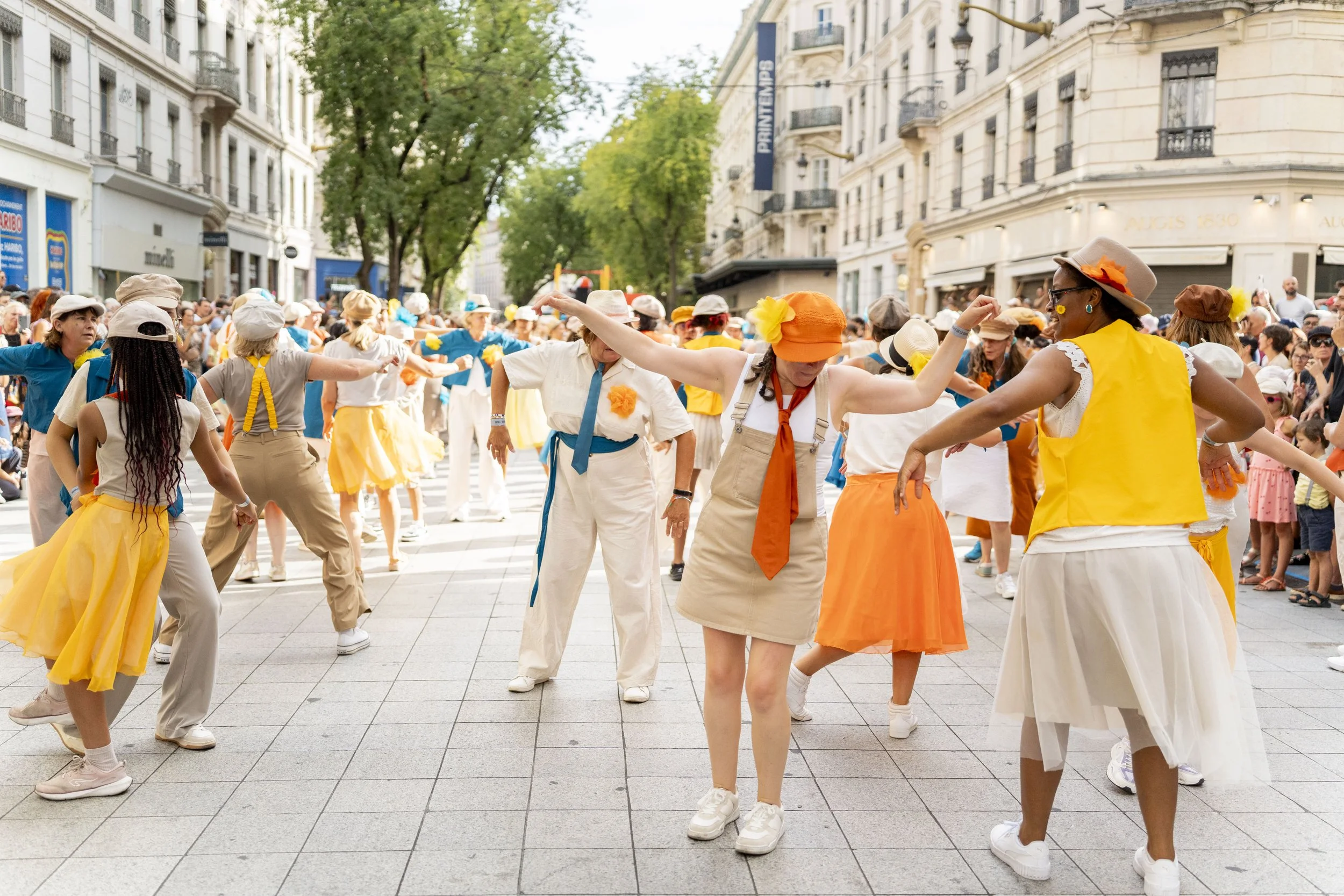 3 Biennaledeladanse_Delfile2025_Villeurbanne_Thanh-HaBui-53.jpg