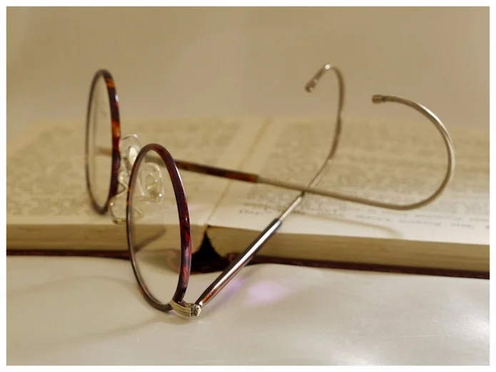 Rolled gold reading glasses. This model is worn by Harrison Ford as Indiana Jones