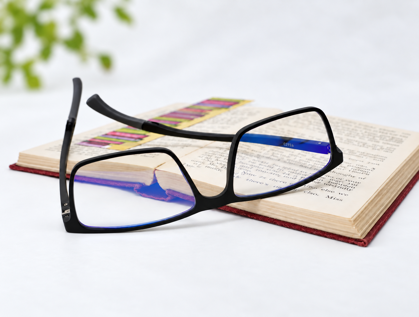 Blue-Light Reading Glasses: What Do They Actually Do?
