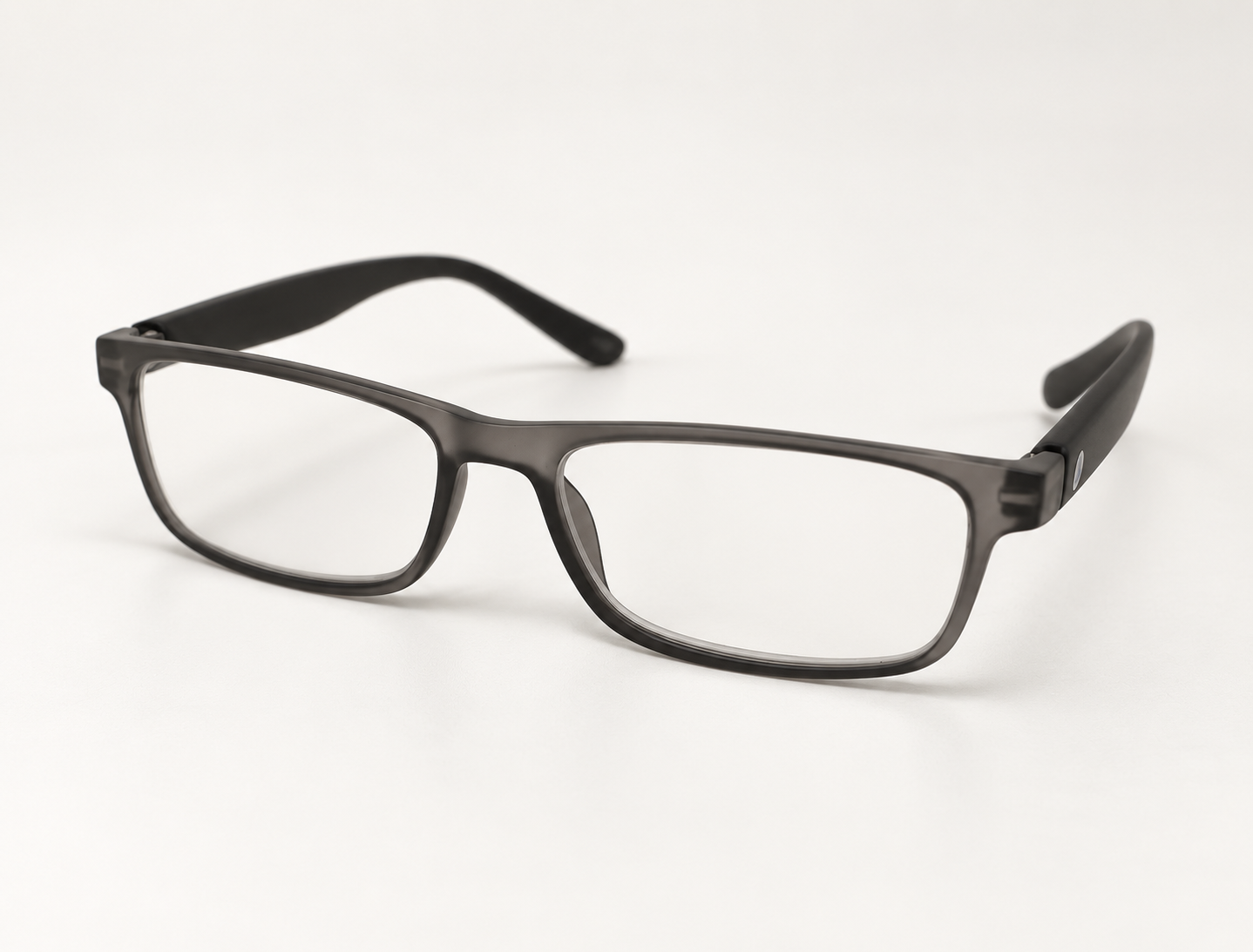 Alex reading glasses in anthracite black, shown at a slight angle with open temples against a pale background
