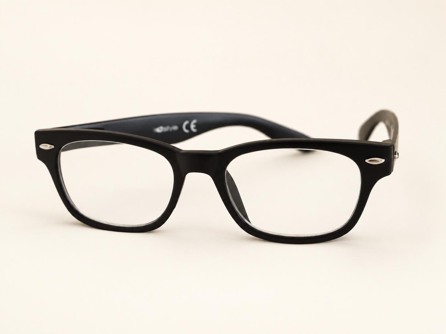 Woody black classic reading glasses viewed from the front