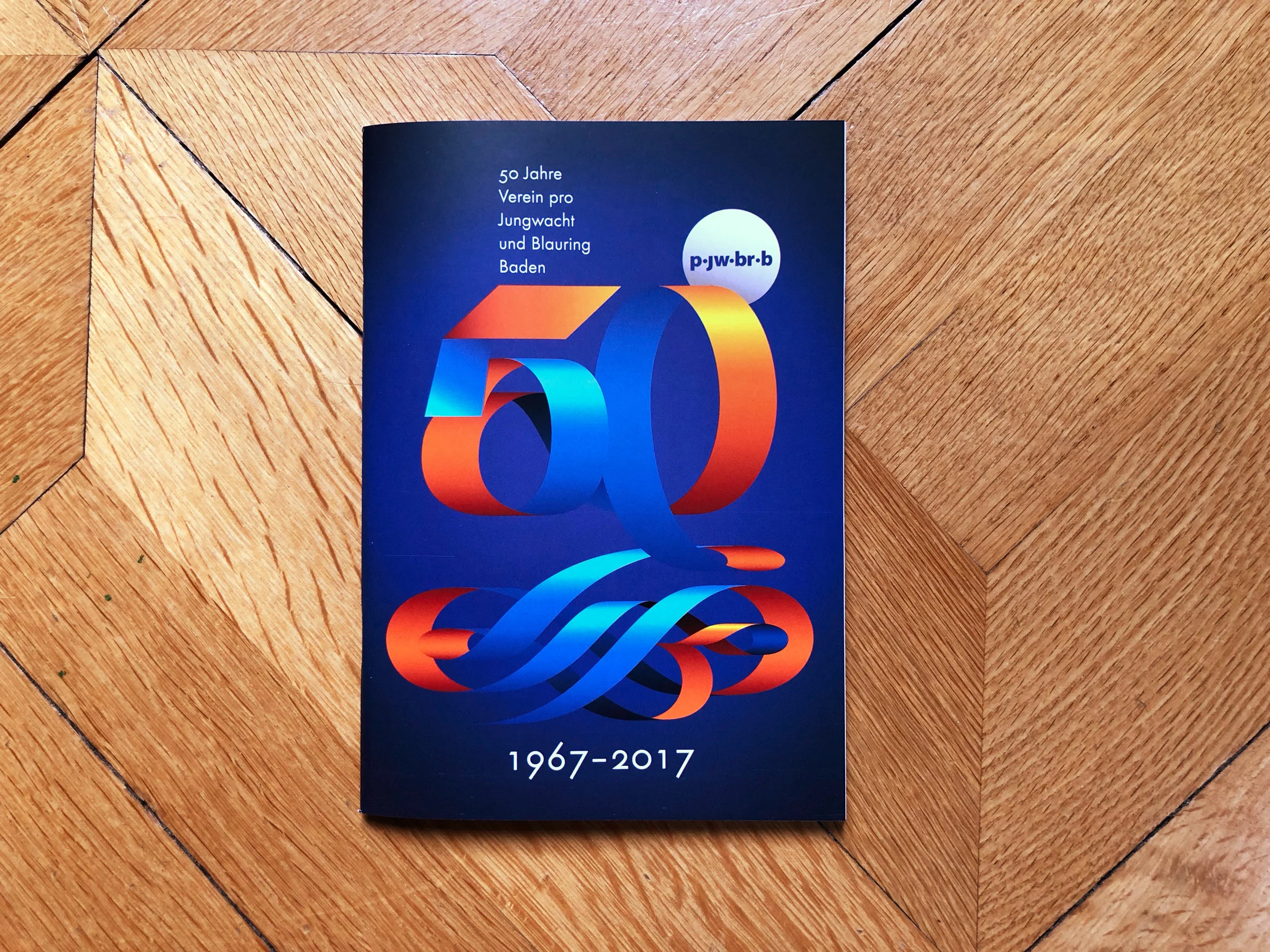 Die Jubiläumsbroschüre ist hier!