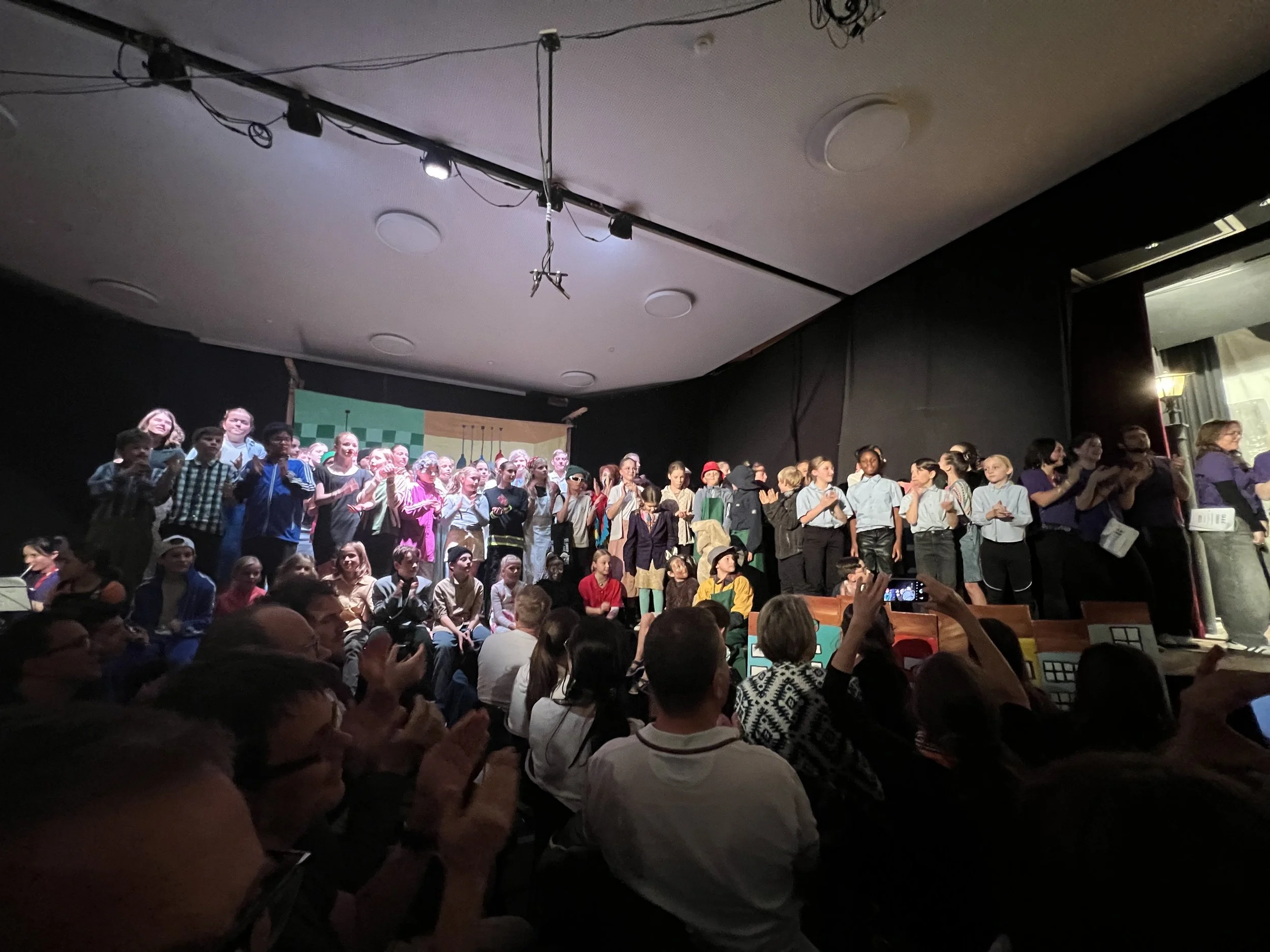 GV 2024 und Theaterbesuch