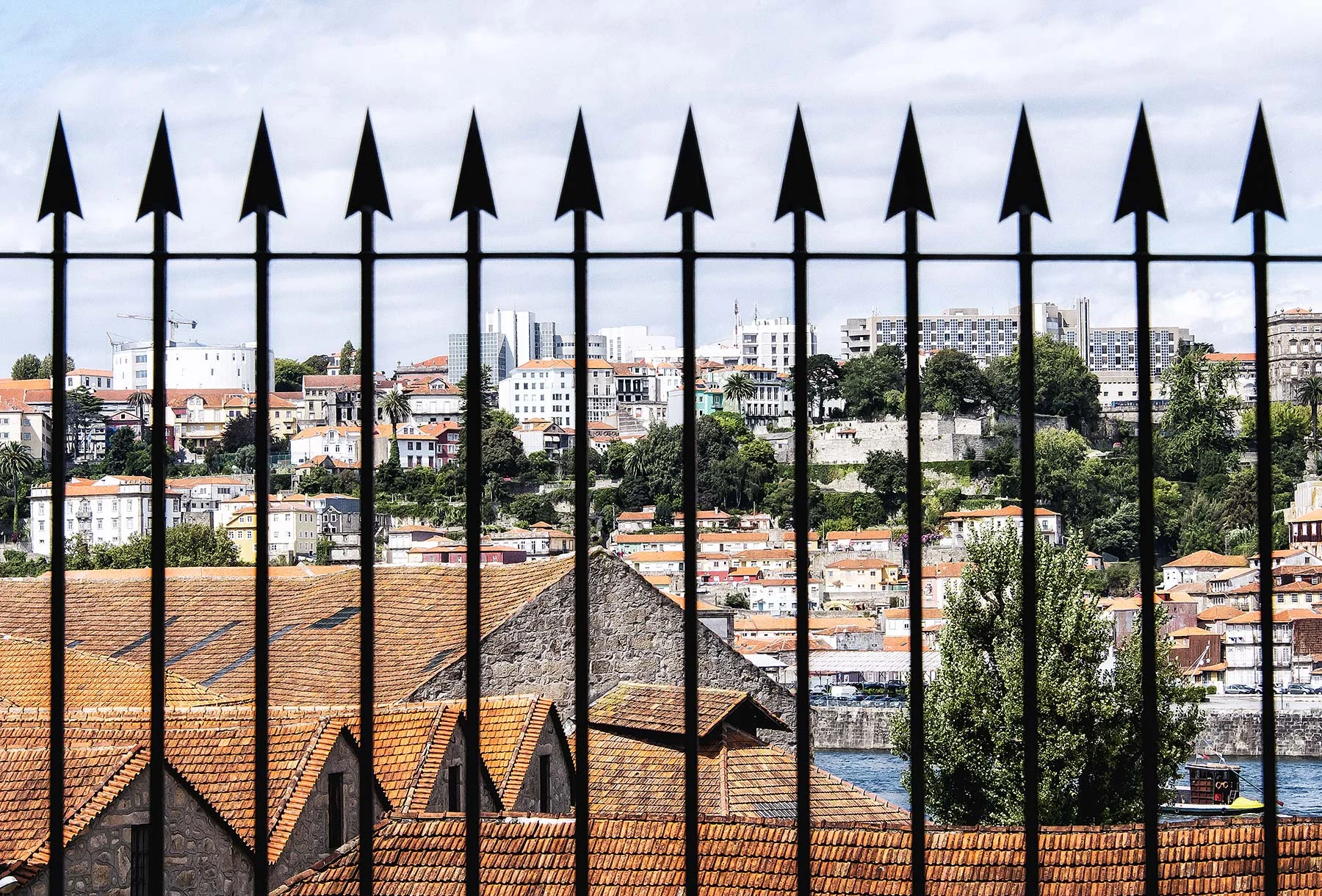 Portugal #5751