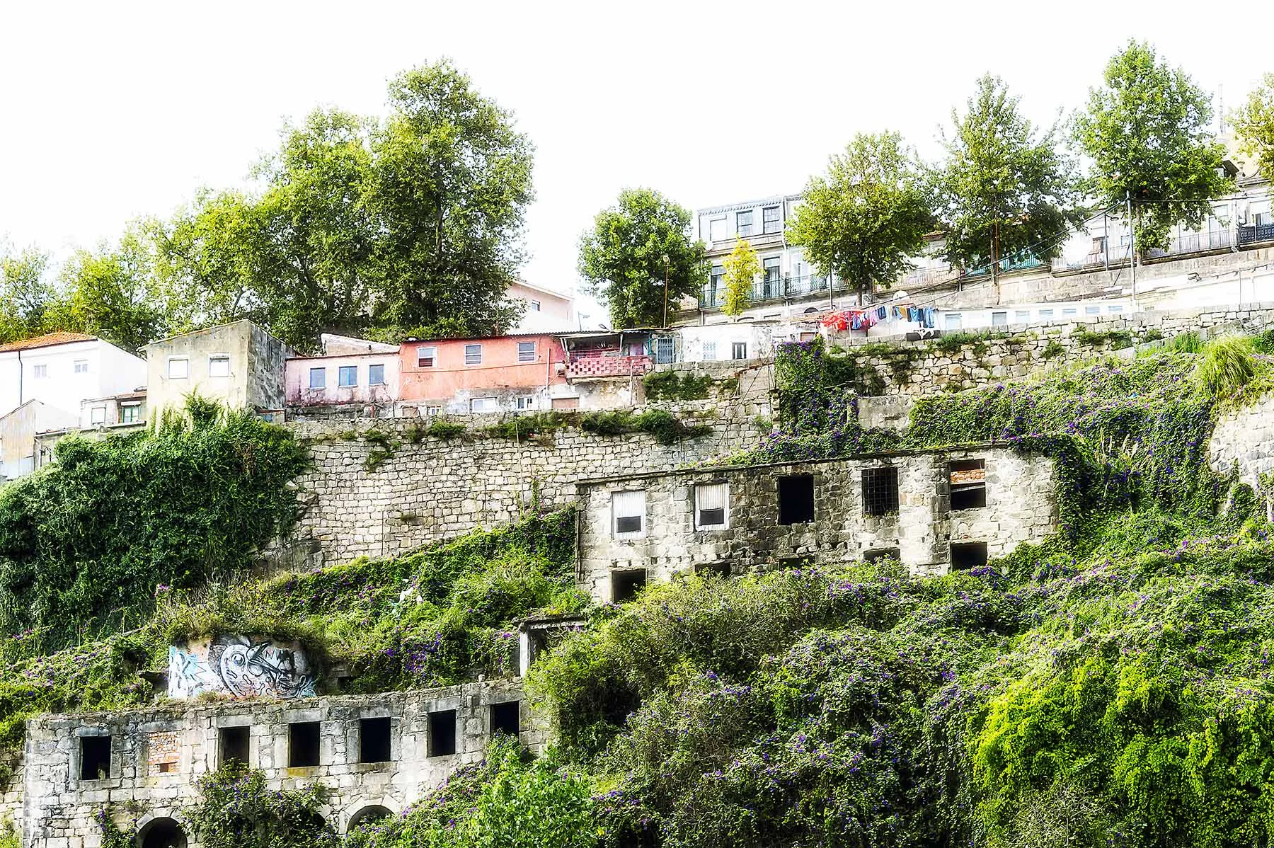 Portugal #5864