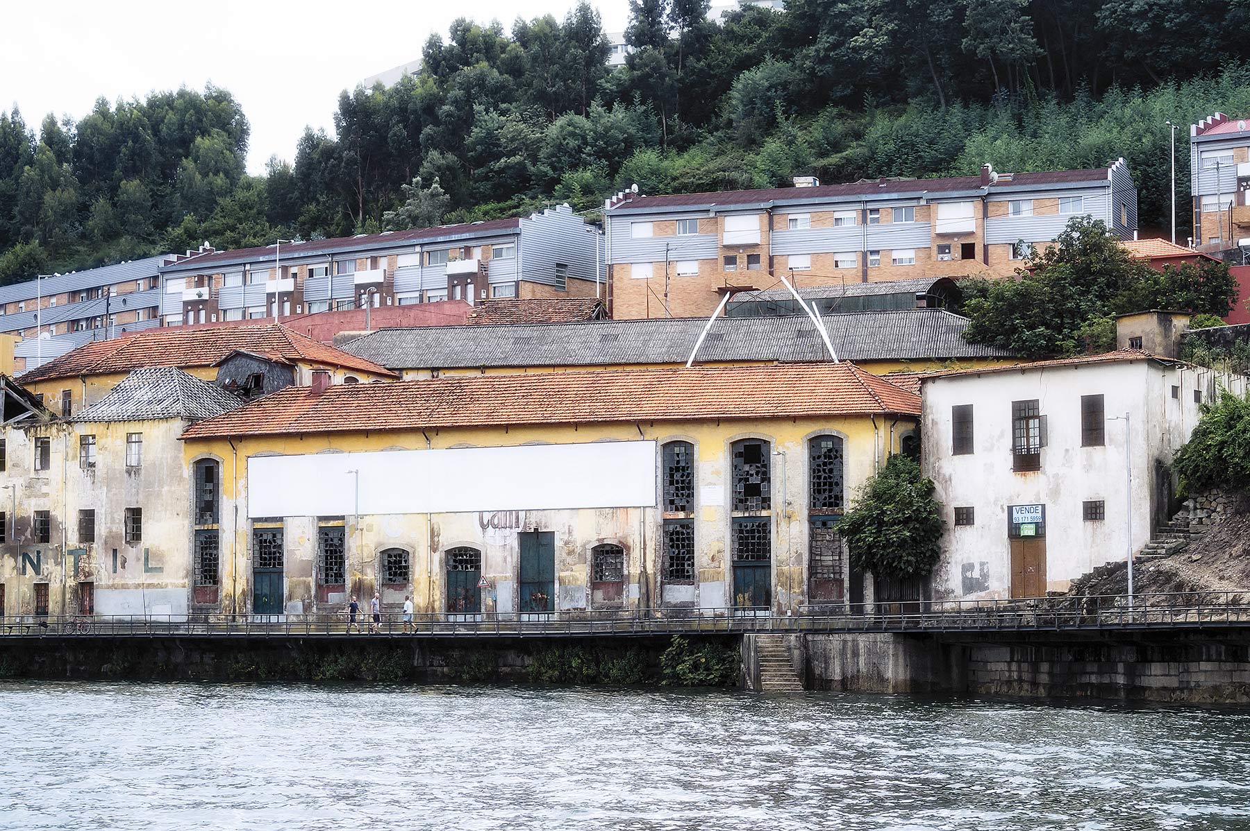 Portugal #5913