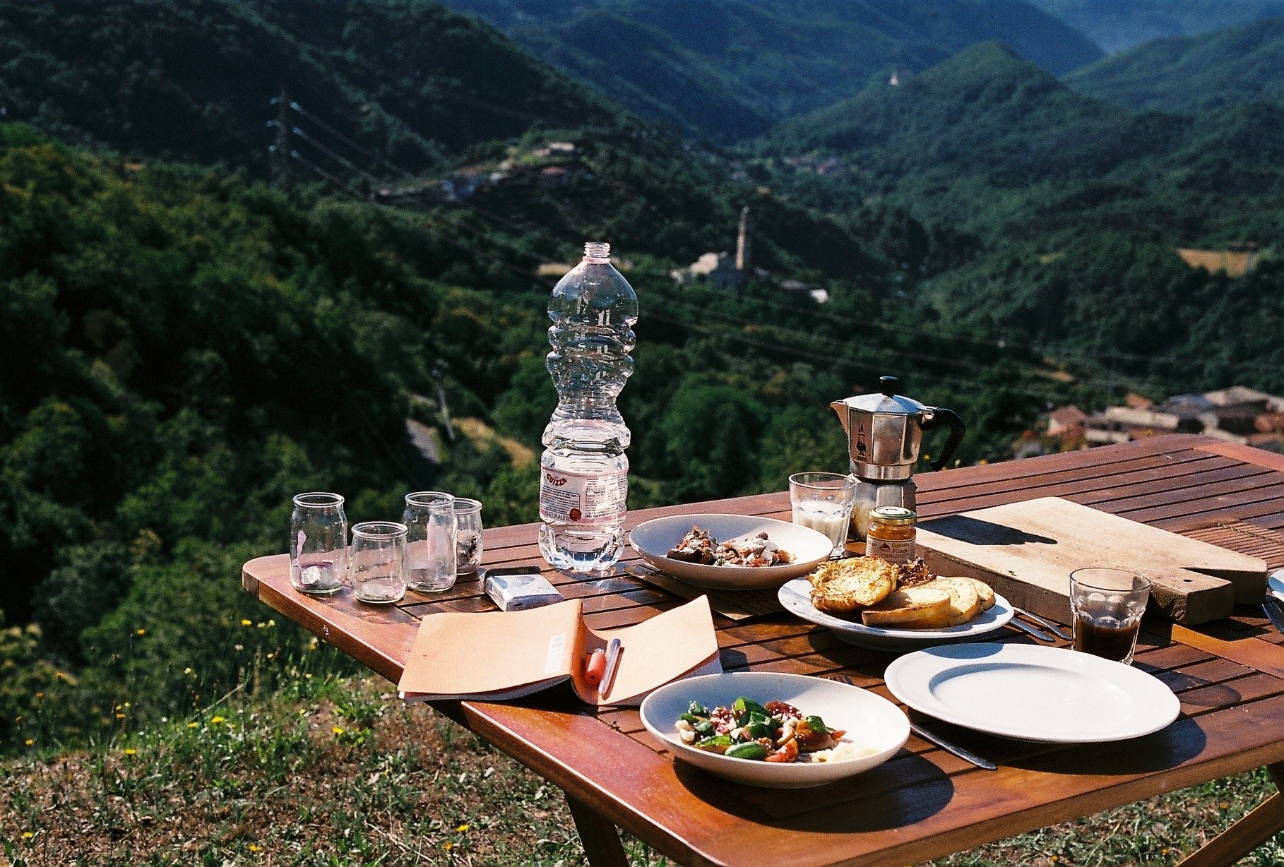 Breakfast + views = happy days.