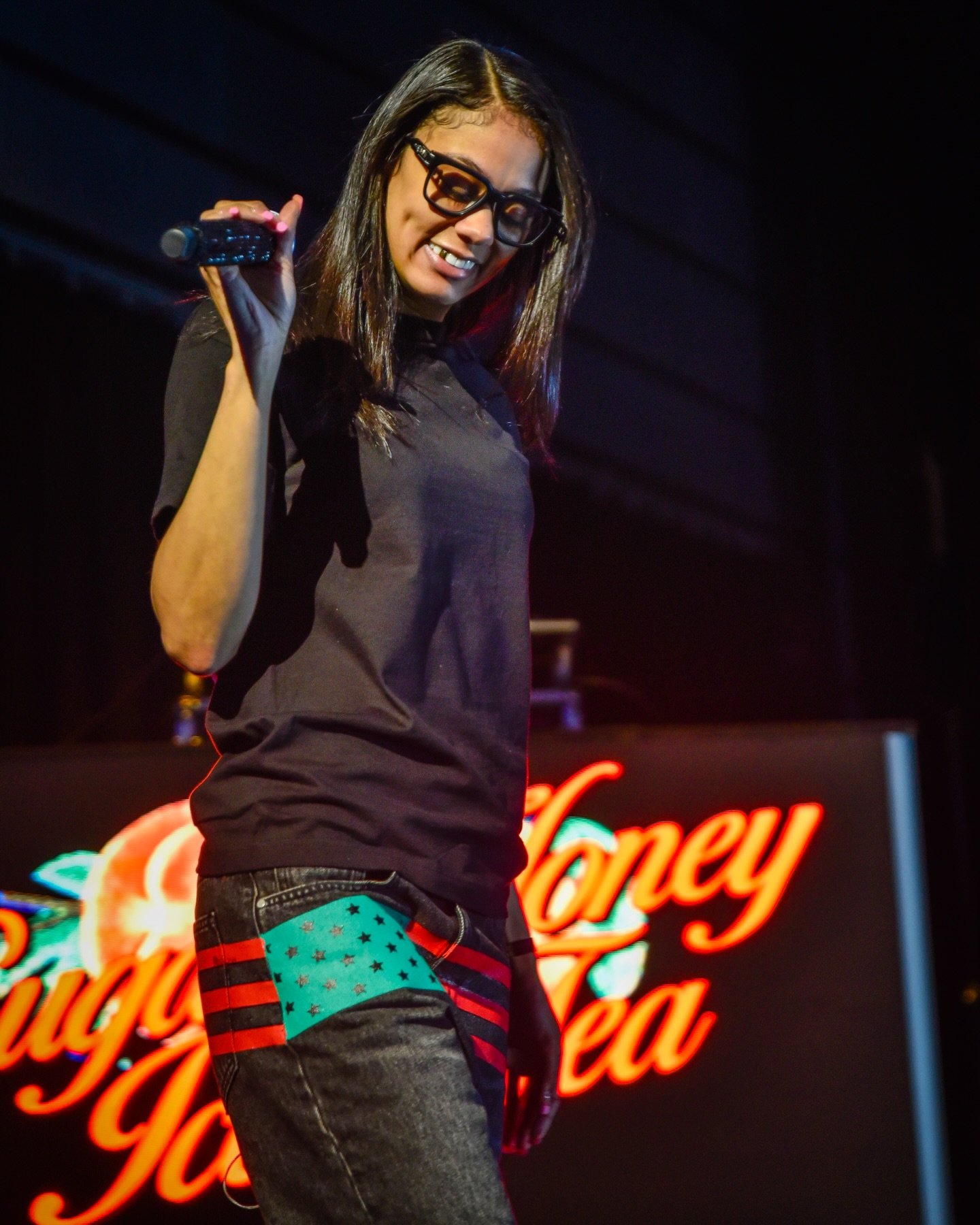 Found out I share a birthday with @karrahbooo yesterday. Happy belated to Big Boo 🥳 #freeboo #karrahboo