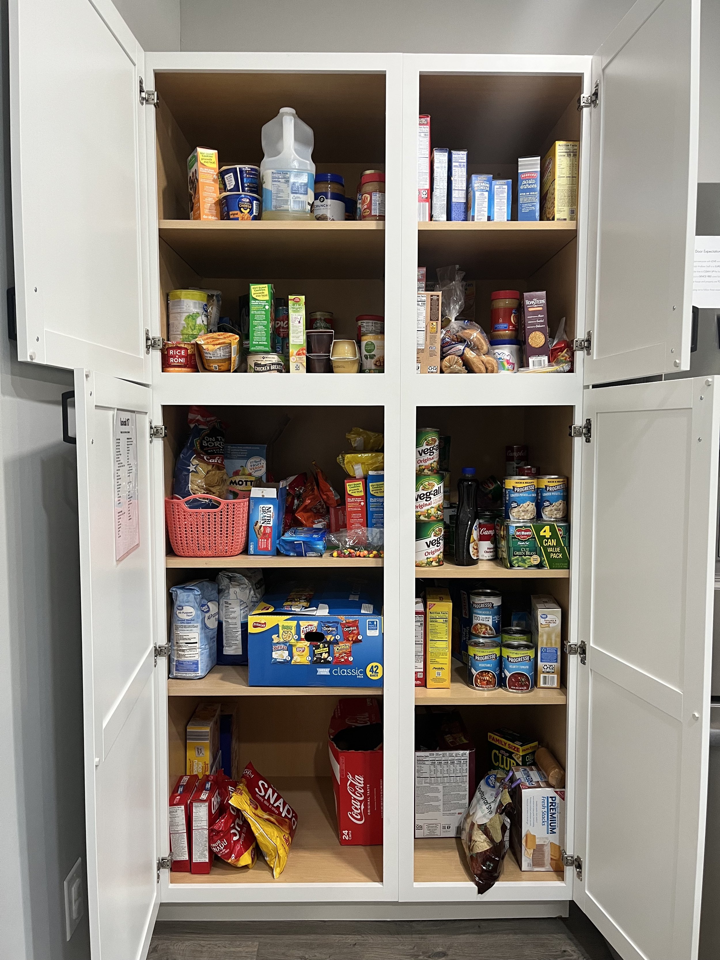 117 Pantry Before.jpg