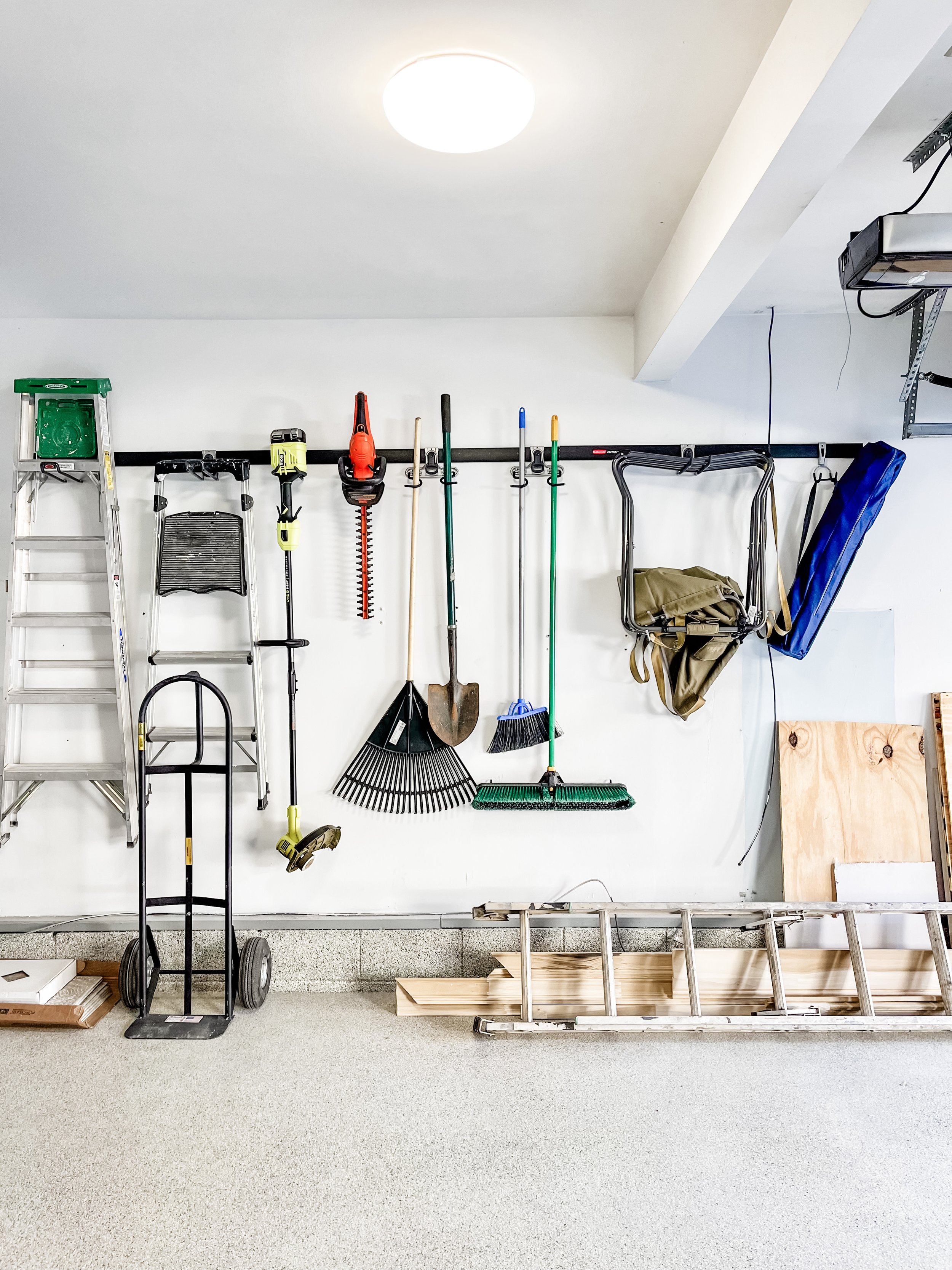 Garage 13.jpg