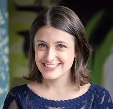 Zoe Scharf.png