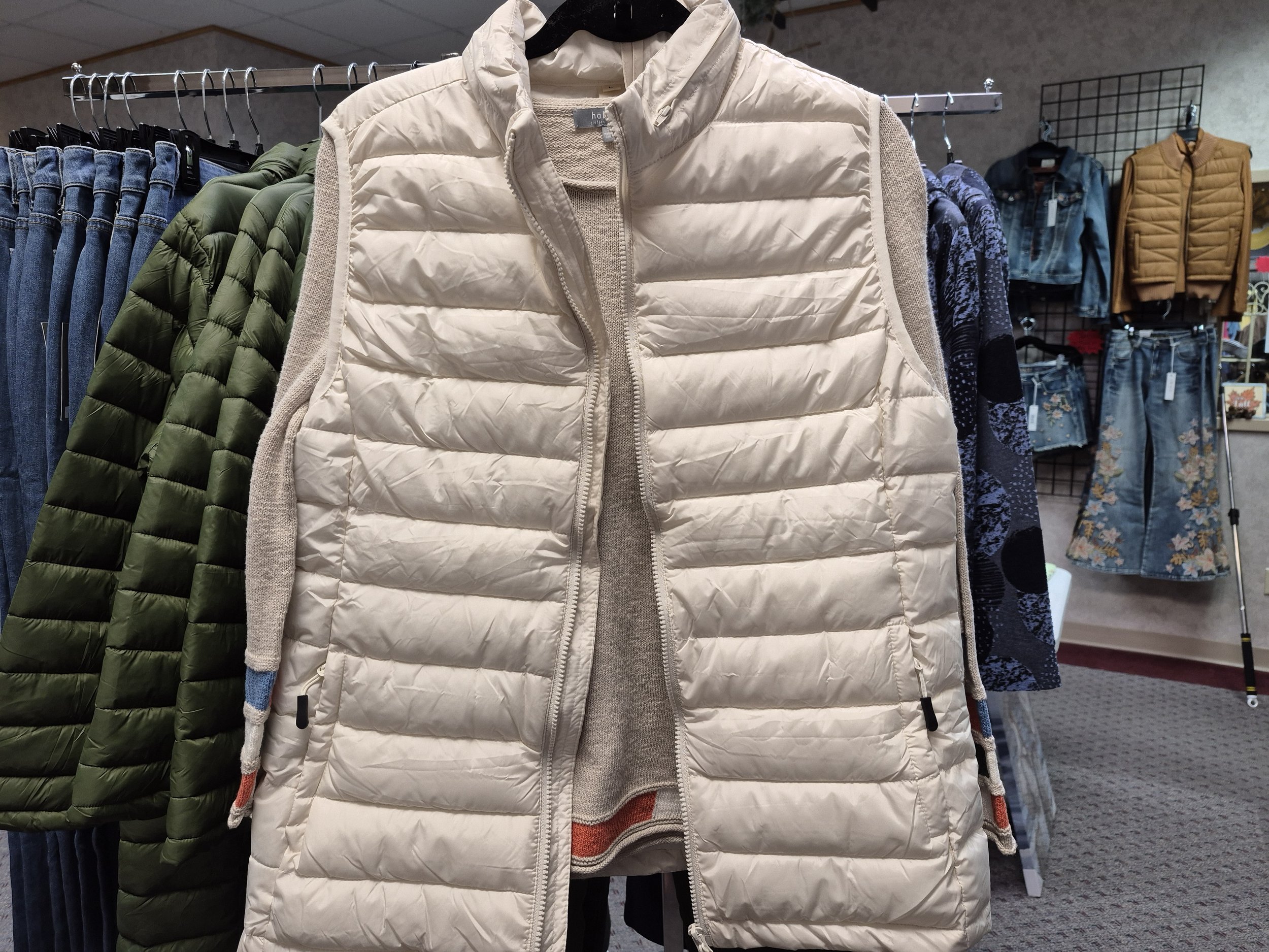 nylon vest .jpg