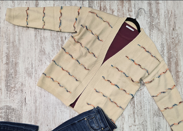 cardigan 2.png