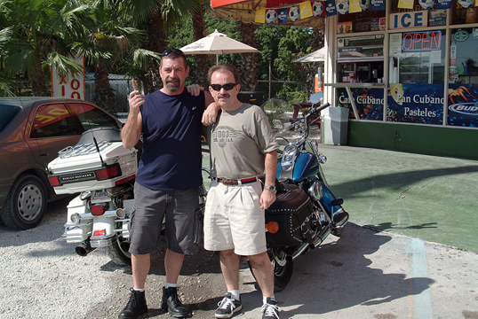 Me and Knocker stop for a ladida (cigar)