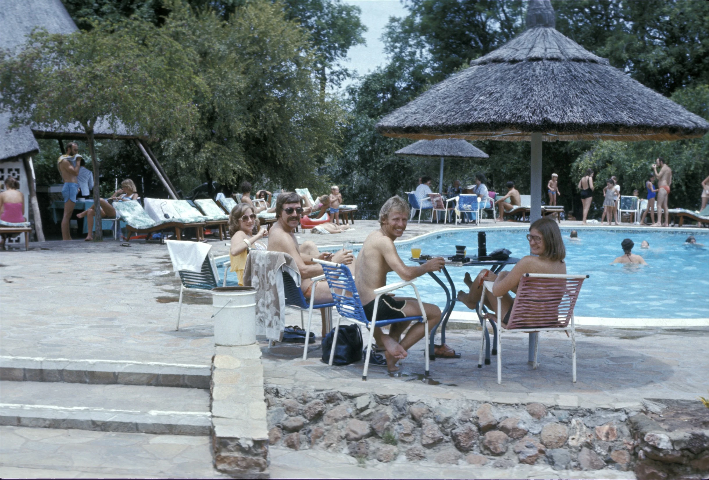 Zambizi Lodge3.jpg