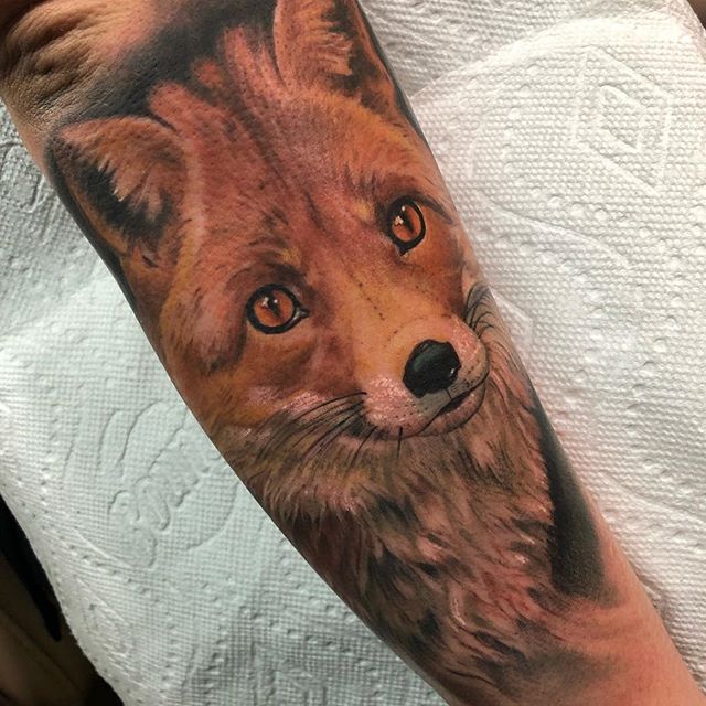 Did a fox today 🦉#nohardfox #nohardfeelings #eternalinks #worldfamousink #southflorida #juniperfoxx @juniperfoxx #fox #browardcounty #coralsprings #tattoo_art_worldwide #tattoos_of_instagram #tattoofreakz #inkedup #foxtattoo