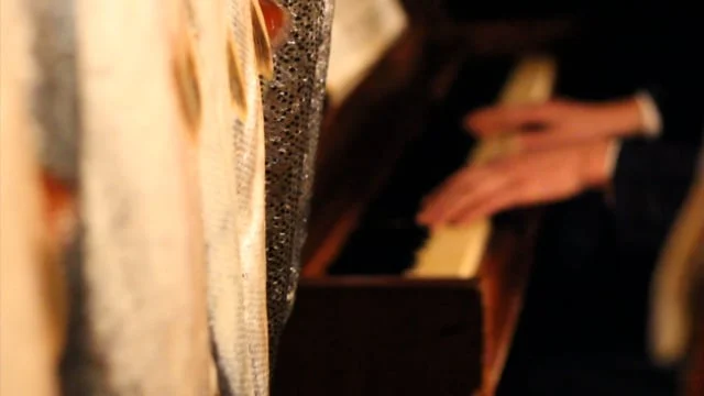 London: Salmon Smoker's Piano (2013), short film, 5 min.