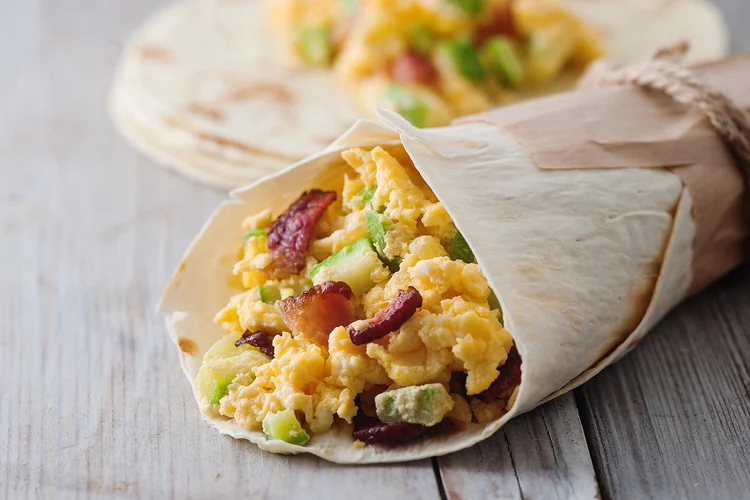 Zucchini-and-Egg-Breakfast-Burrito-Recipe.jpg