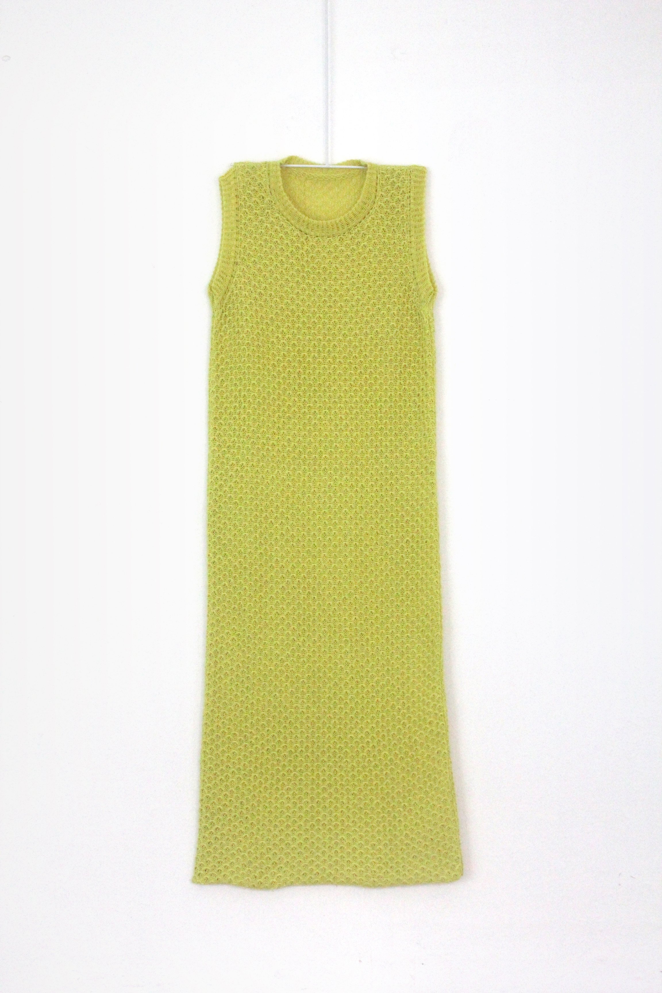 DRESS.01.jpg