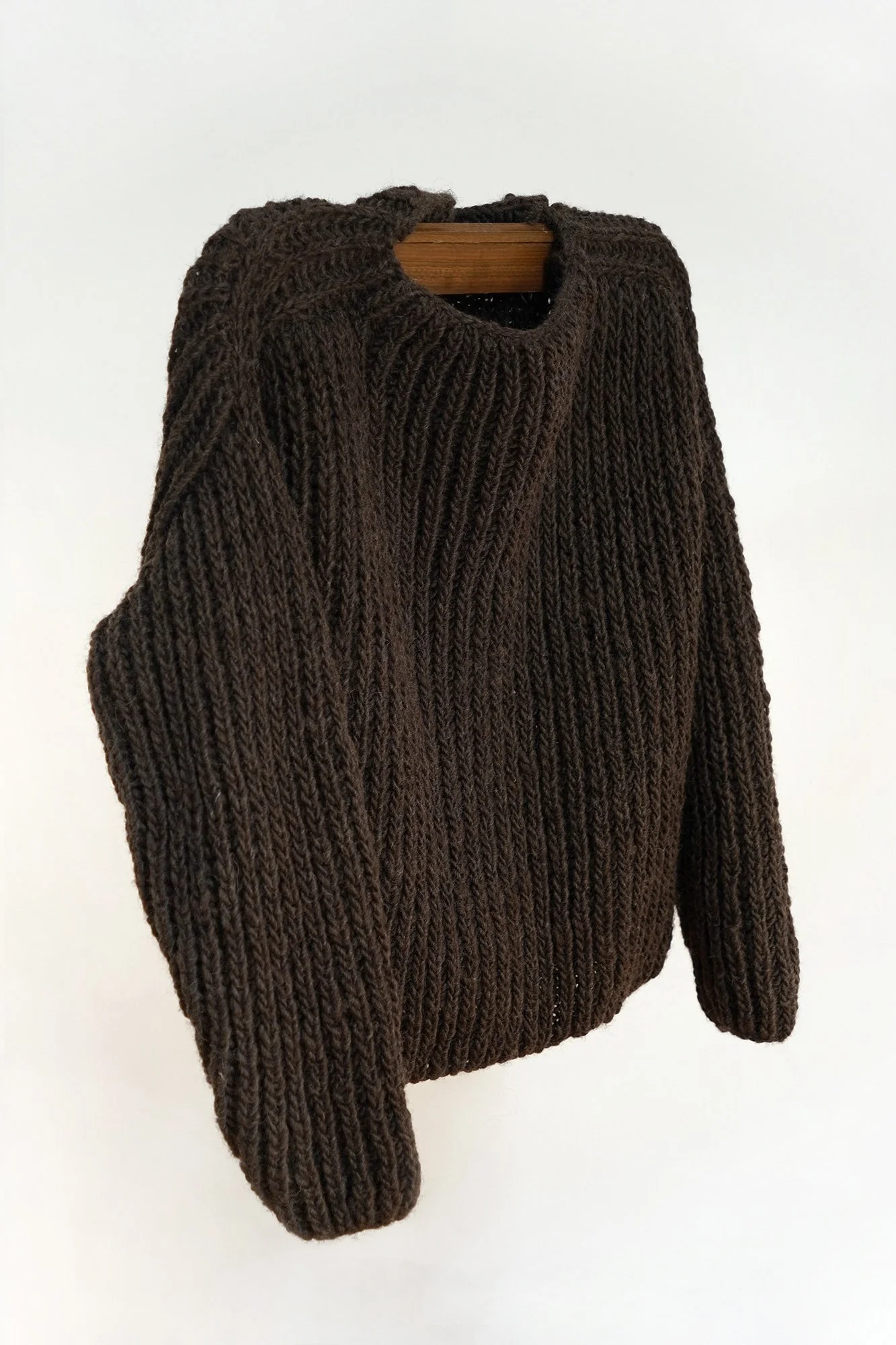 M03.RIB-UNISEX-SW—AW26-Choco.01.jpg