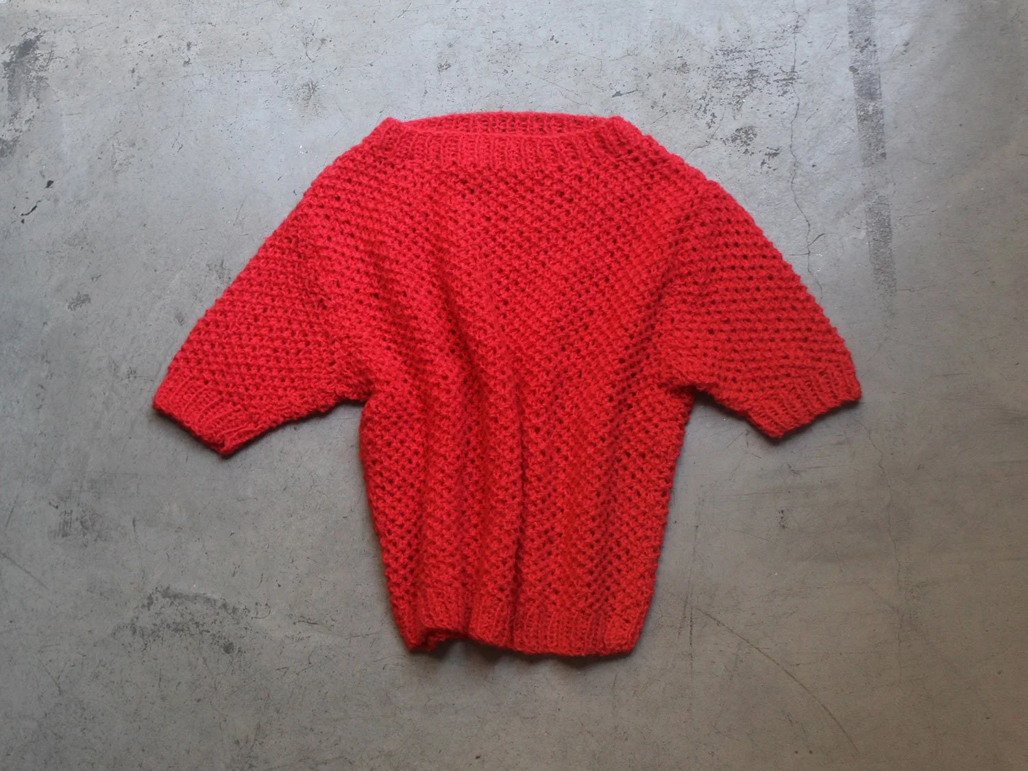 M05—Short-Sleeve-Sw-04.jpg