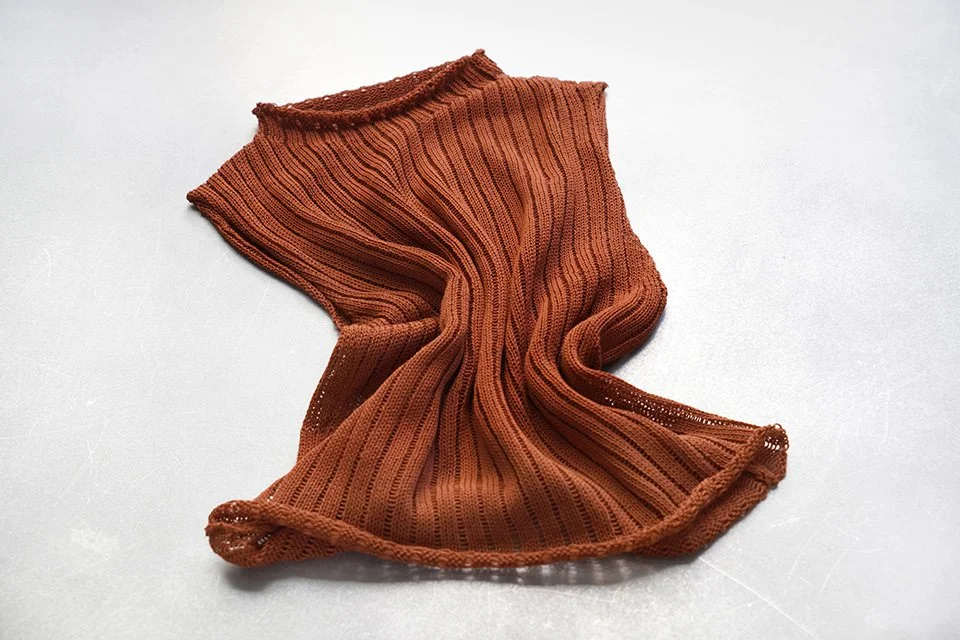 Q04.Turtleneck-Top-Brick03.jpg (copia) (copia)