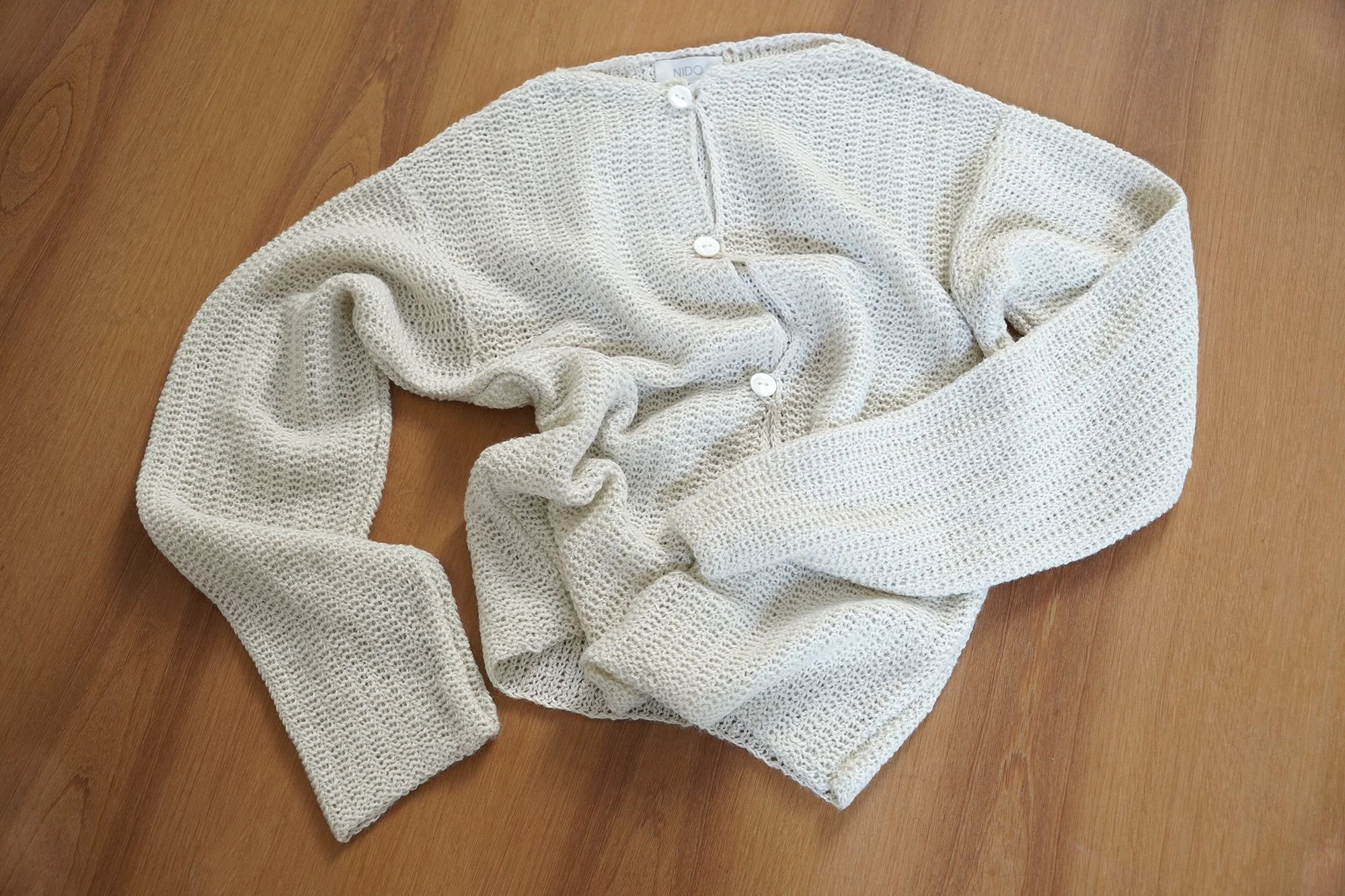 Q07-a.TEXTURED-CARDIGAN—AW26-Nat.03.jpg