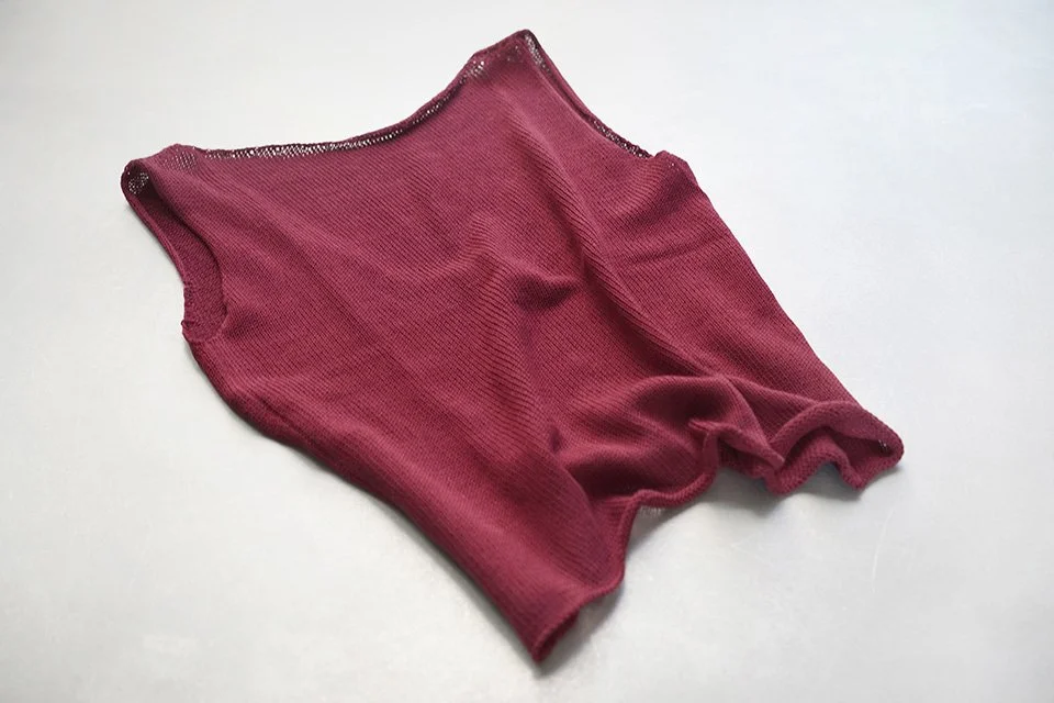 Q02.U-Back-Top-Plum03.jpg (copia)