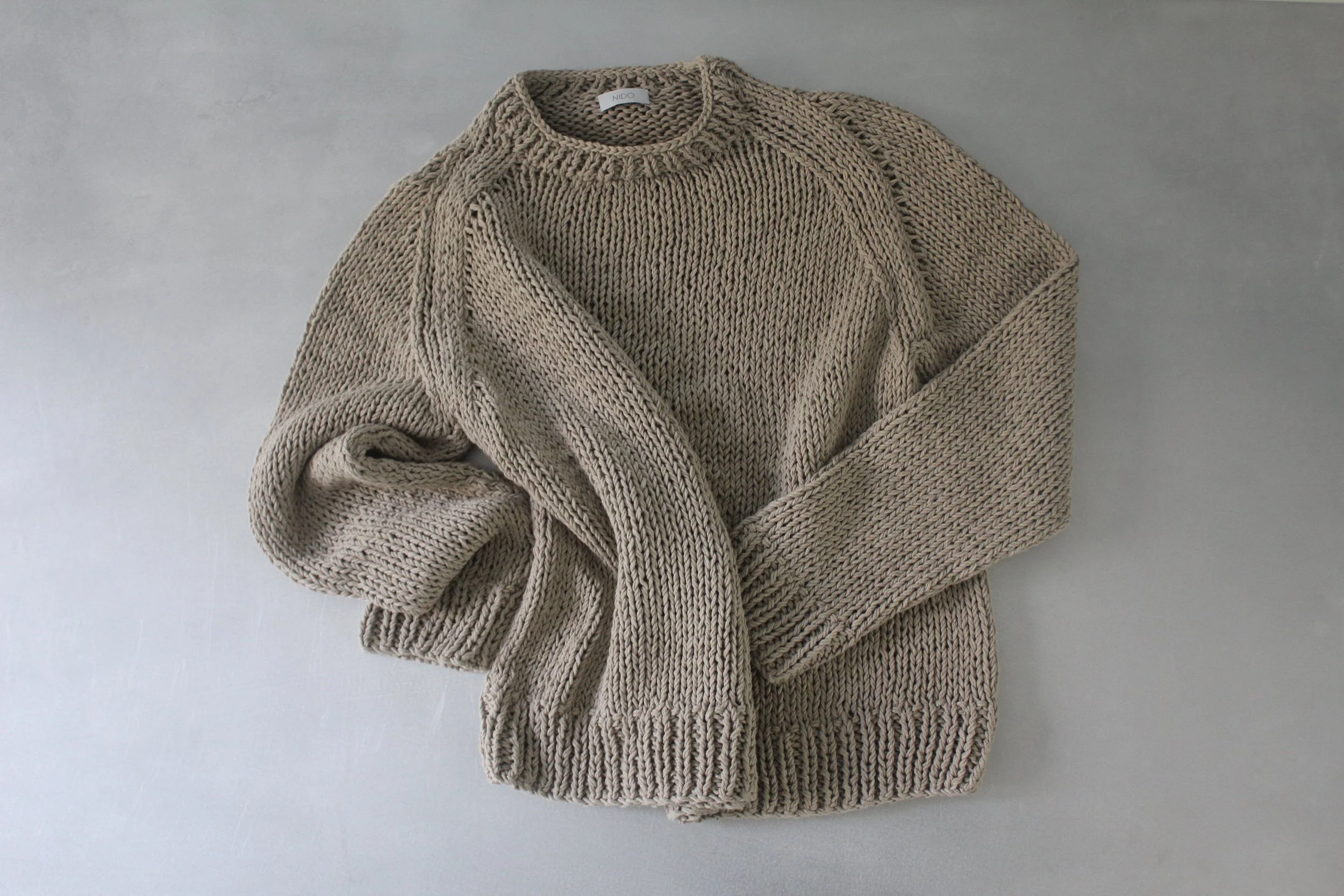 HAND Crew Neck Sweater_08.JPG