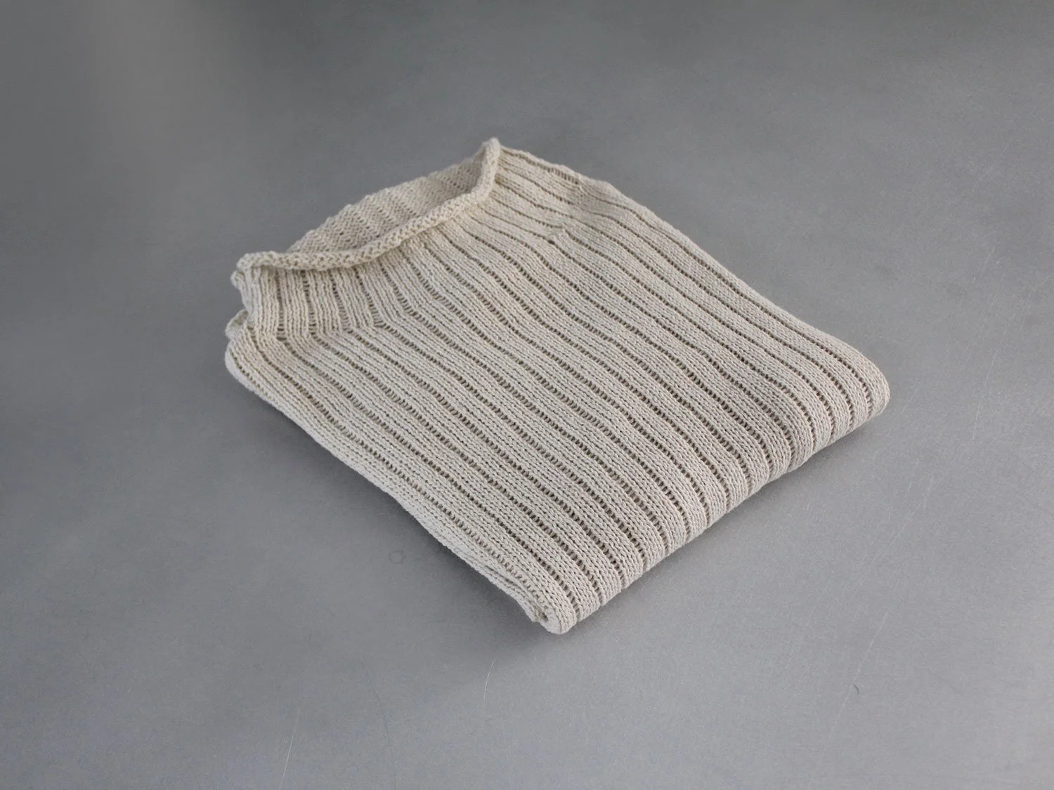 Q05—Striped-Turtleneck-Nat06.jpg