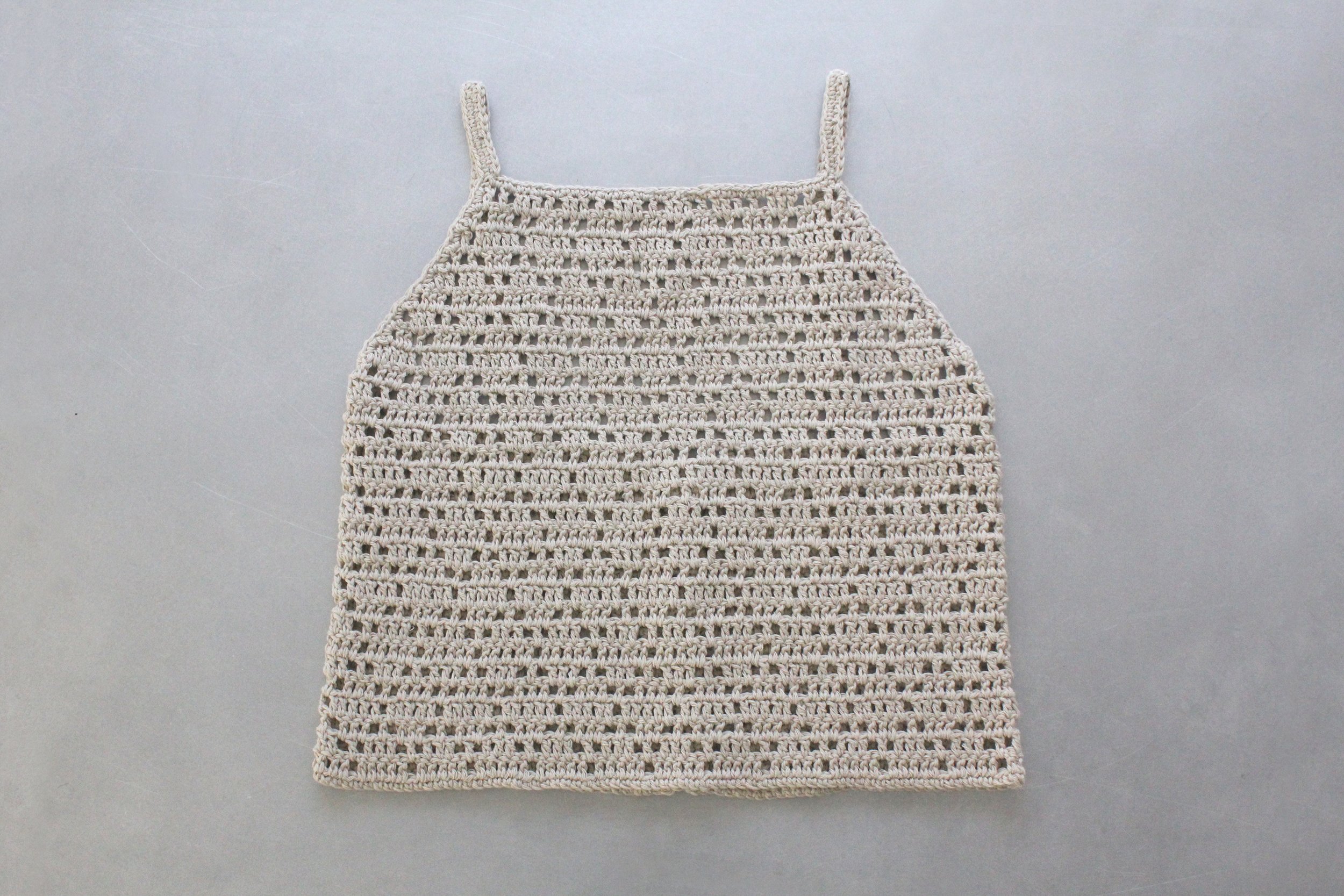 BACK BUTTONS CROCHET TOP.07.jpg