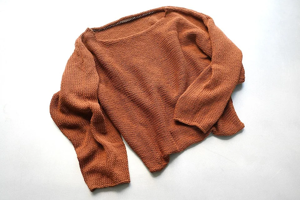 Q09.Crop-Sweater-Brick02.jpg