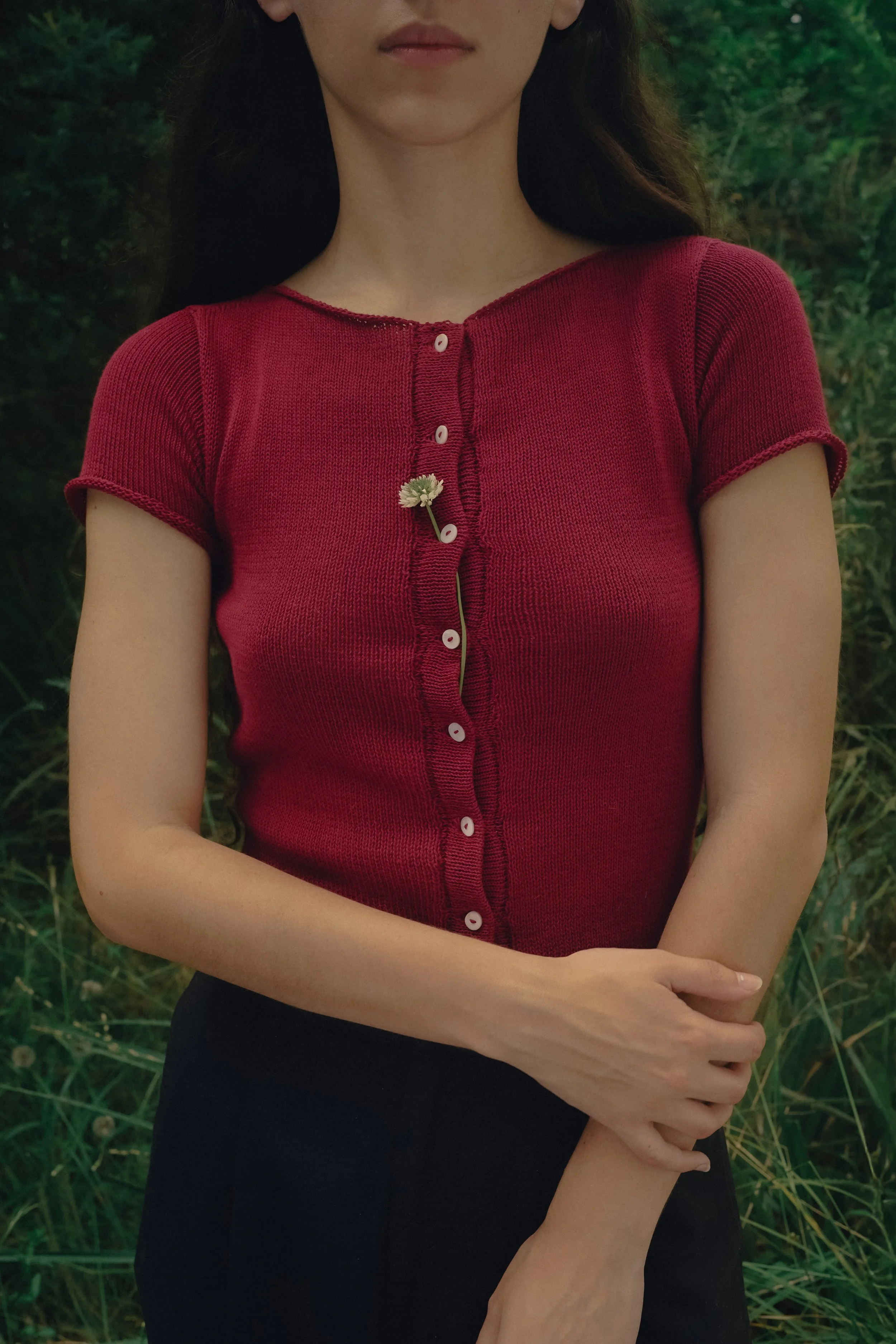 SS26 KNITTED TOP WITH BUTTONS