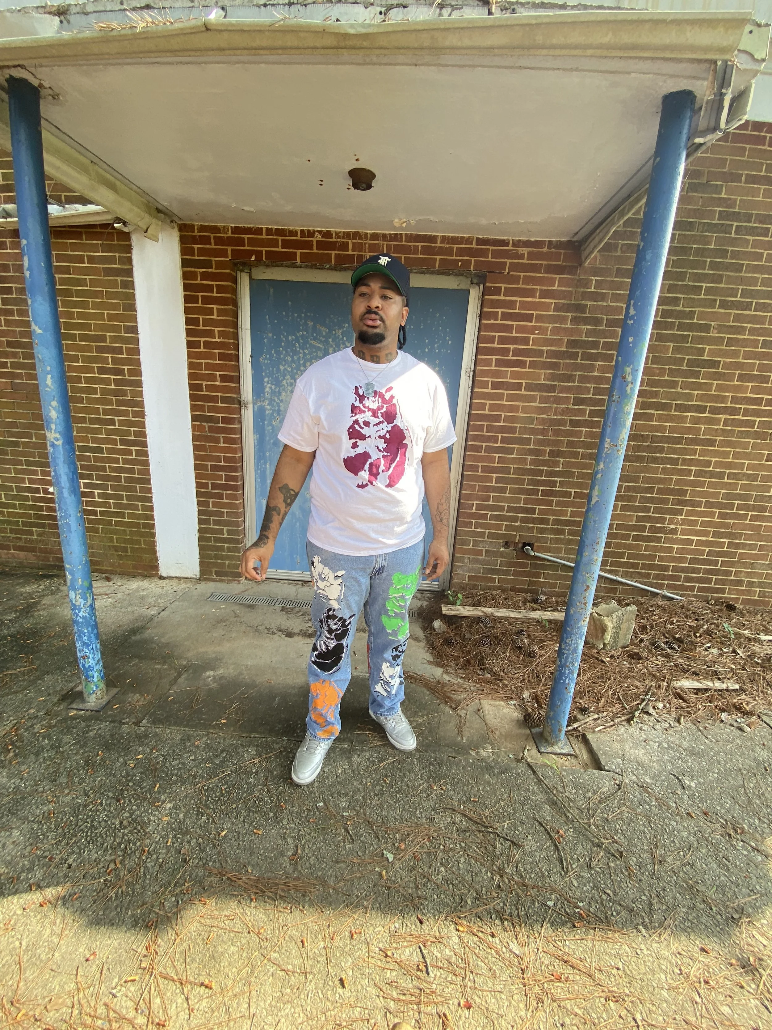 MOREHOUSE CAT MOBB.JPG