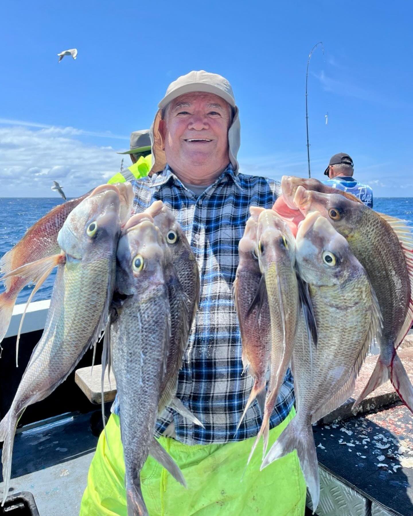 Meet the fishing maestros from Fairfield Fishing Club, showcasing their epic hauls from last weekend&rsquo;s charter! 🤩 They make it look so easy! 🎣