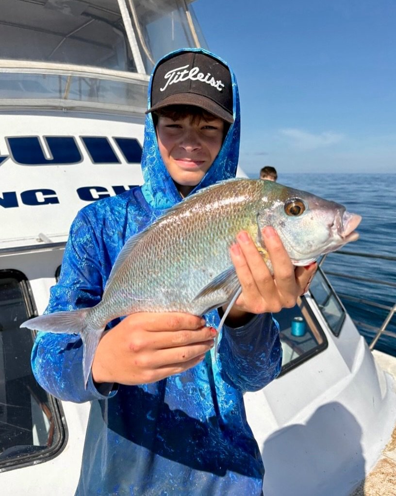 Skip the egg hunt, we’re out here hunting the real treasures: fresh fish! Hop aboard this Easter Sunday or Monday — spots still available! π£