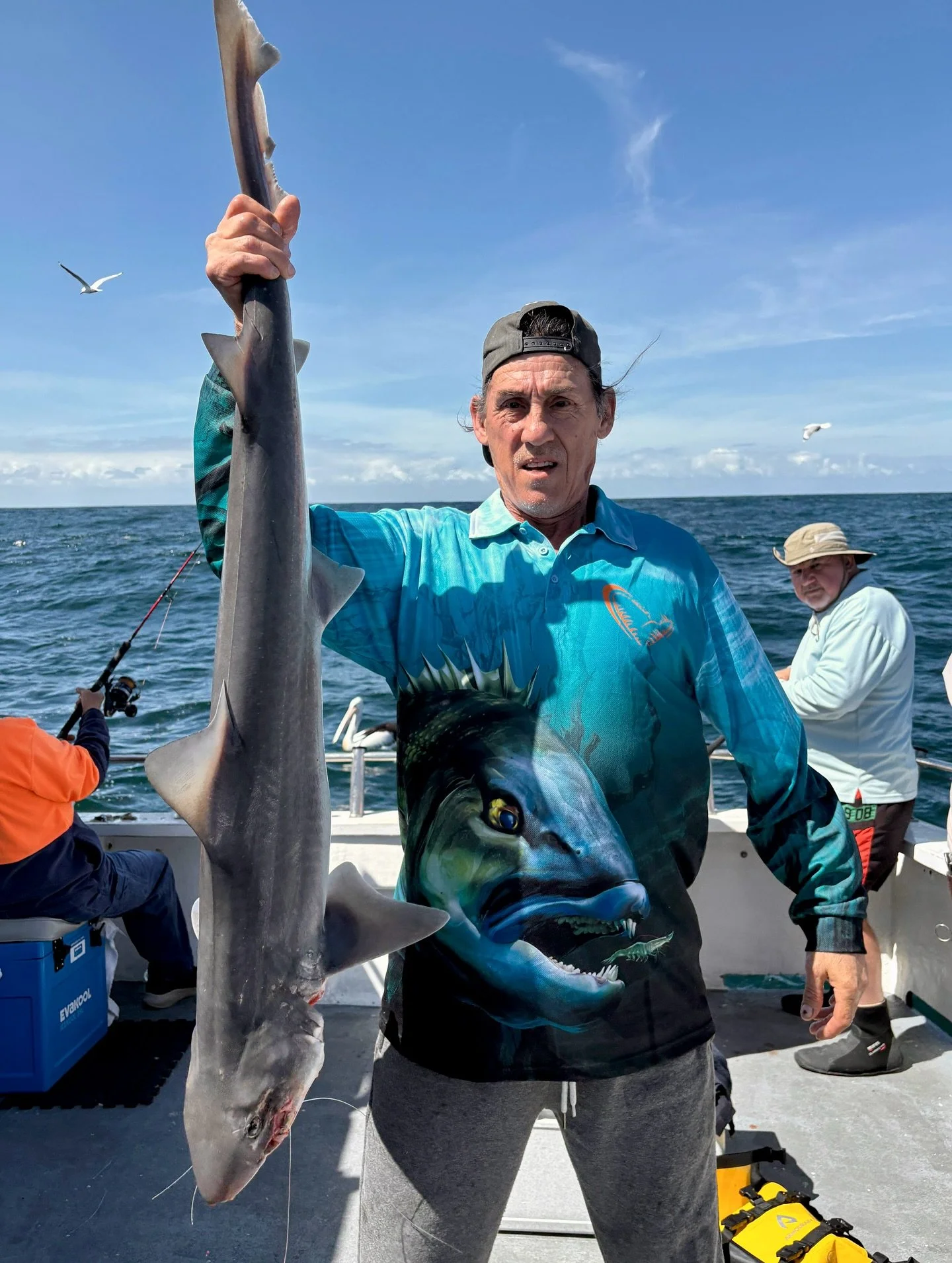 The only gummy we want this Halloween bites back! 😜🦈

Just one more week of school holiday, with limited spots left for Thursday &amp; Friday! Book now and use FISHINGWITHKIDS to enjoy 20% off. Promo ends Friday!